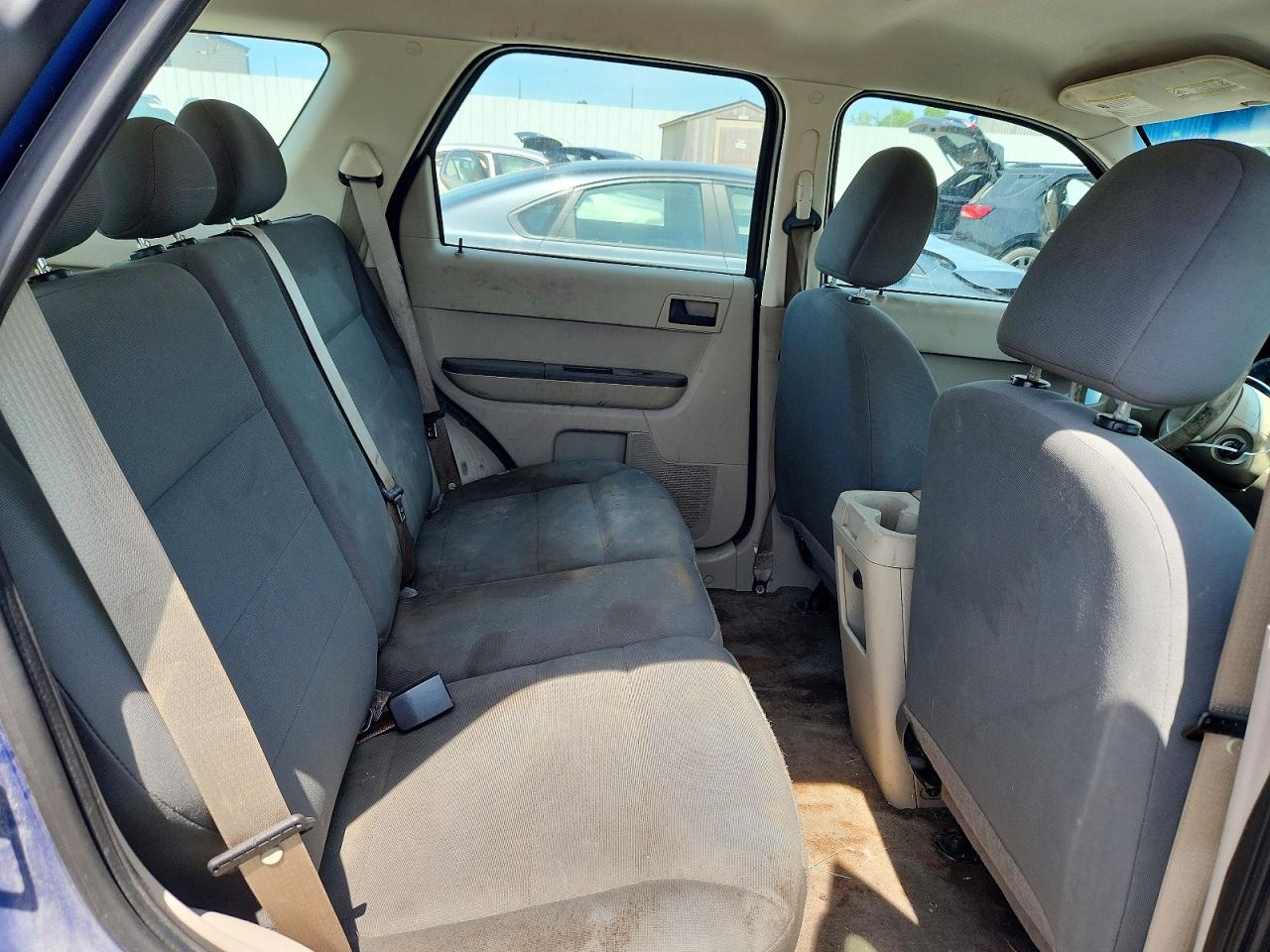 2008 Ford Escape Xls Blue vin: 1FMCU02Z48KE00524