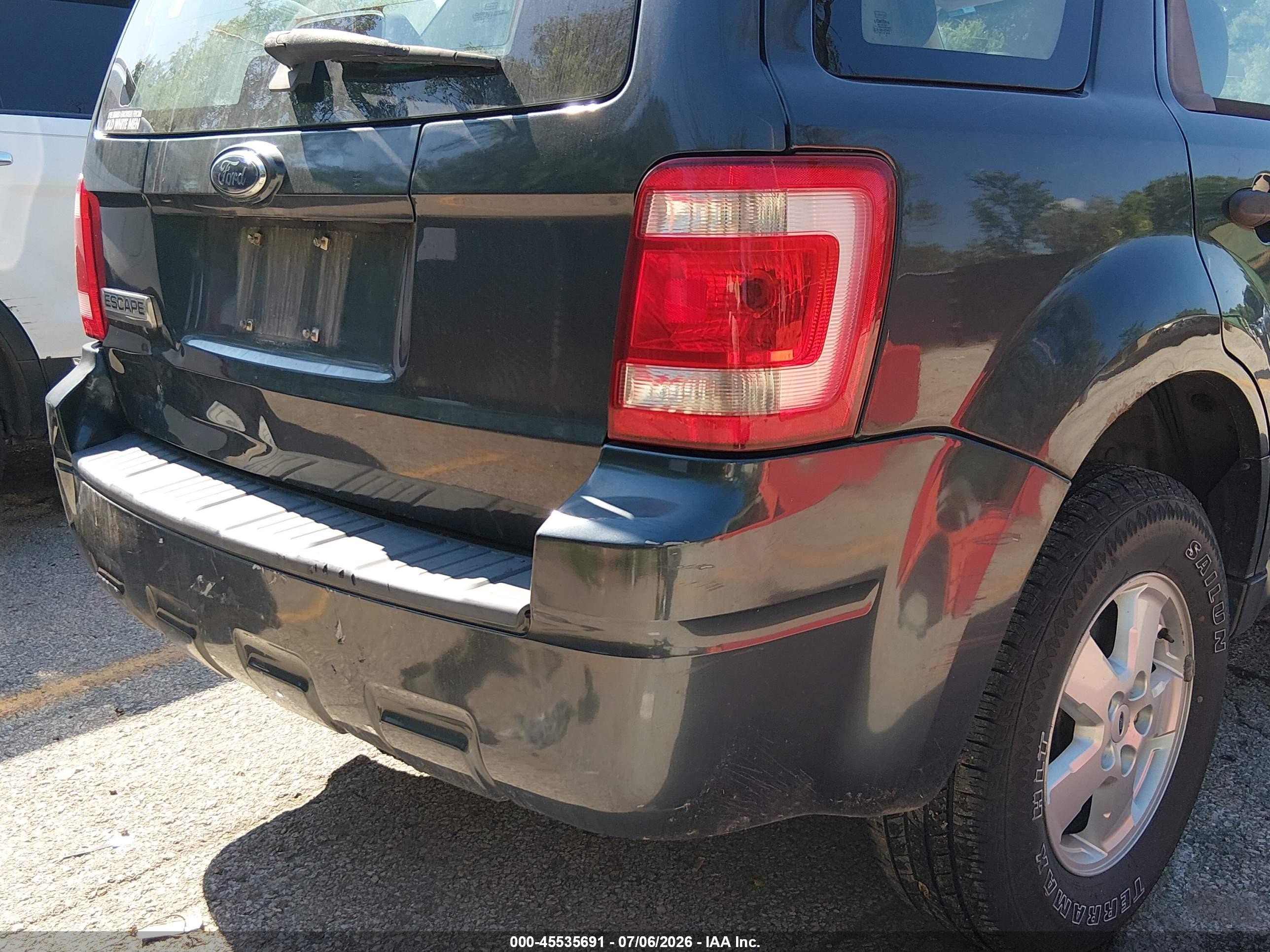 2008 Ford Escape Xls/xls Manual Gray vin: 1FMCU02Z48KE48220