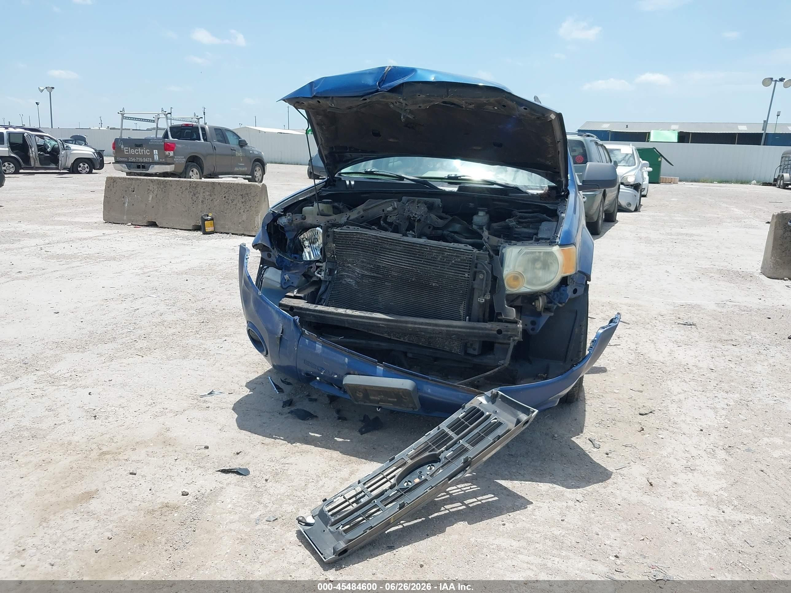 2008 Ford Escape Xls/xls Manual Blue vin: 1FMCU02Z58KD57974