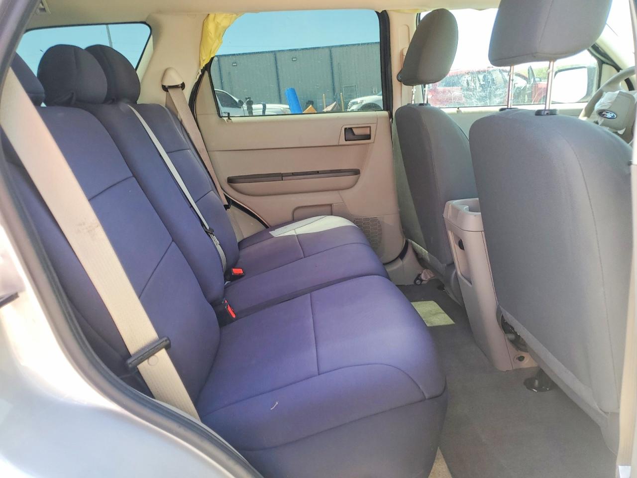 2008 Ford Escape Xls Silver vin: 1FMCU02Z68KD91809