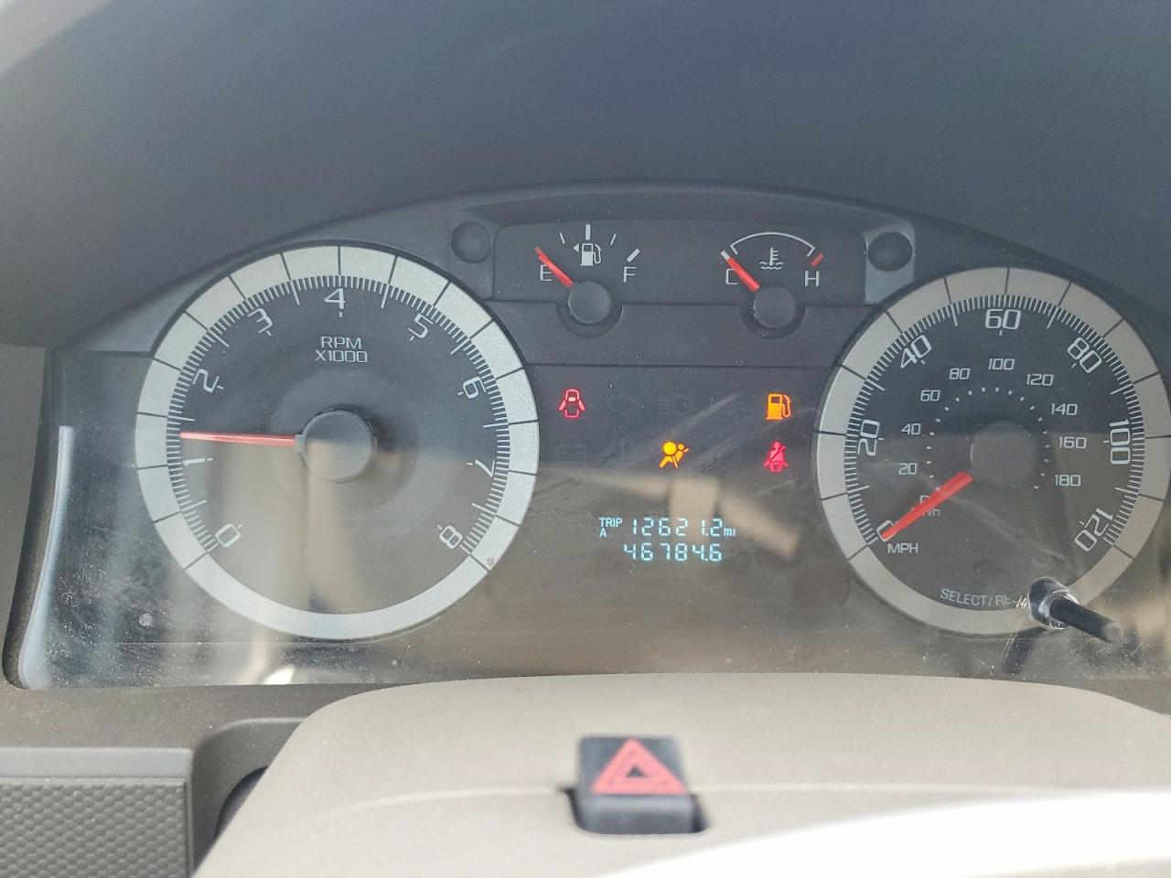 2008 Ford Escape Xls Silver vin: 1FMCU02Z68KD91809