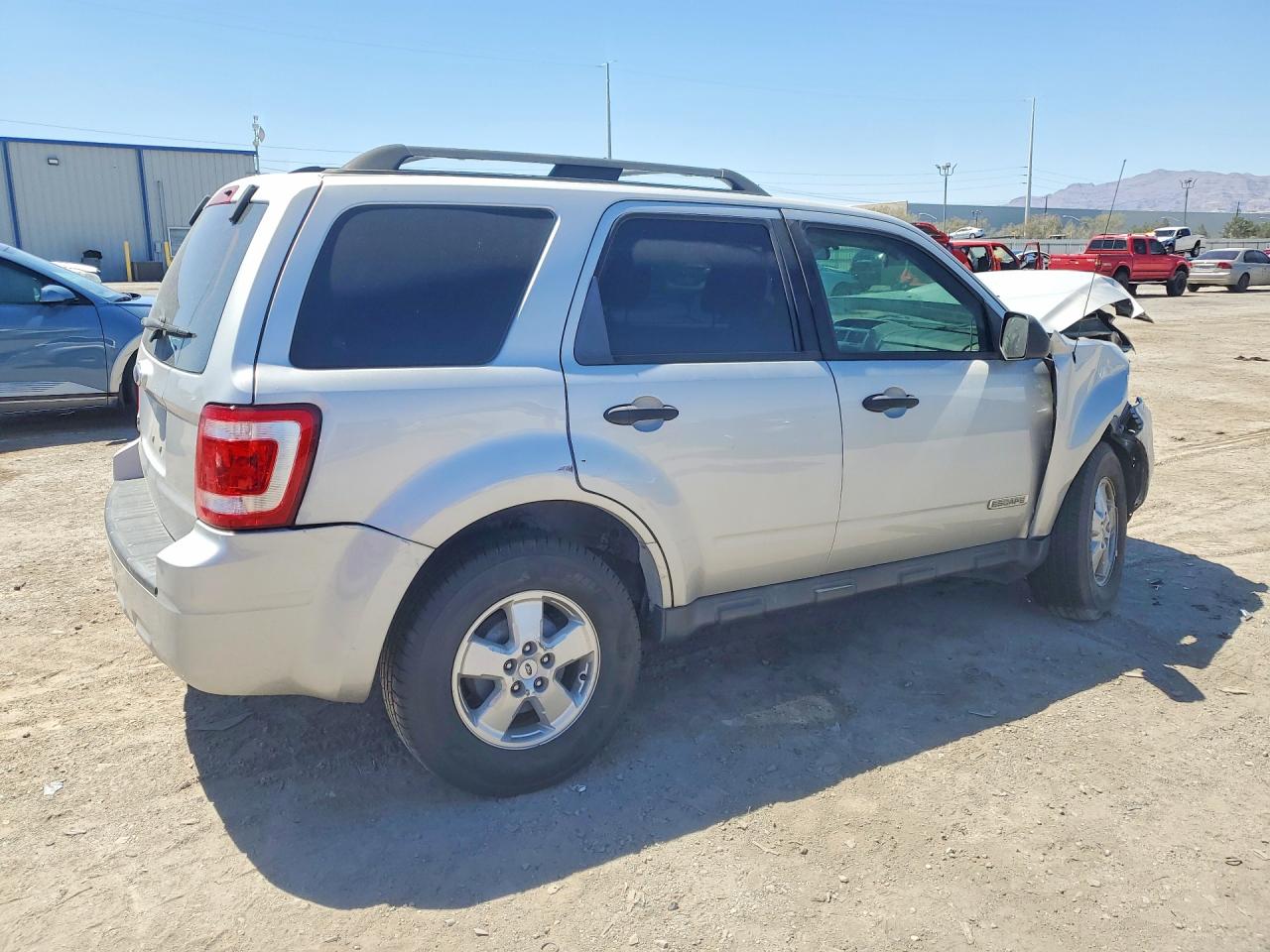 2008 Ford Escape Xls Silver vin: 1FMCU02Z68KD91809