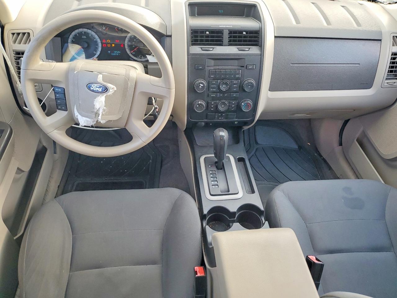 2008 Ford Escape Xls Silver vin: 1FMCU02Z78KB14571