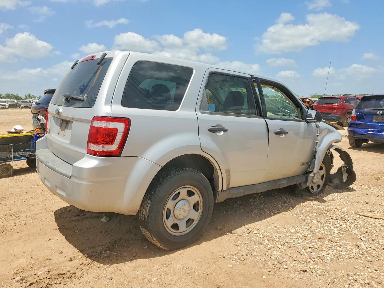 2008 Ford Escape Xls Silver vin: 1FMCU02Z78KB14571