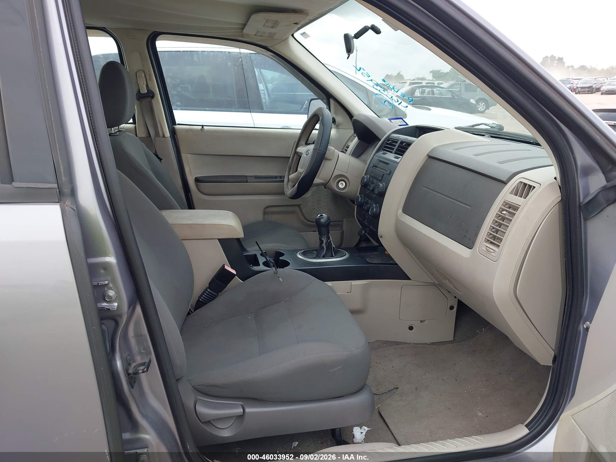 2008 Ford Escape Xls/xls Manual Gray vin: 1FMCU02Z78KC80413