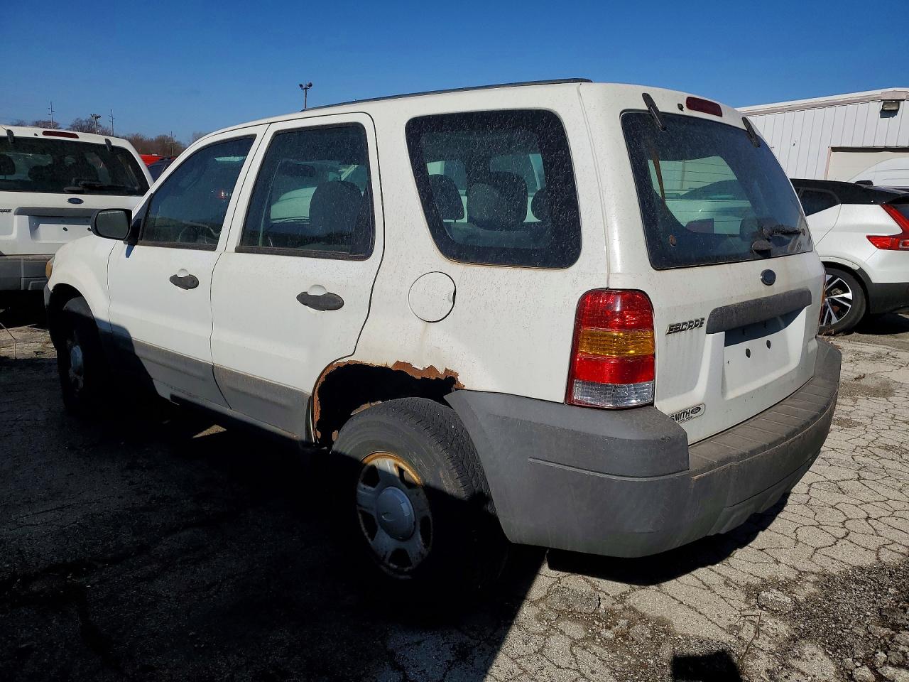 2007 Ford Escape Xls White vin: 1FMCU02Z87KB67794