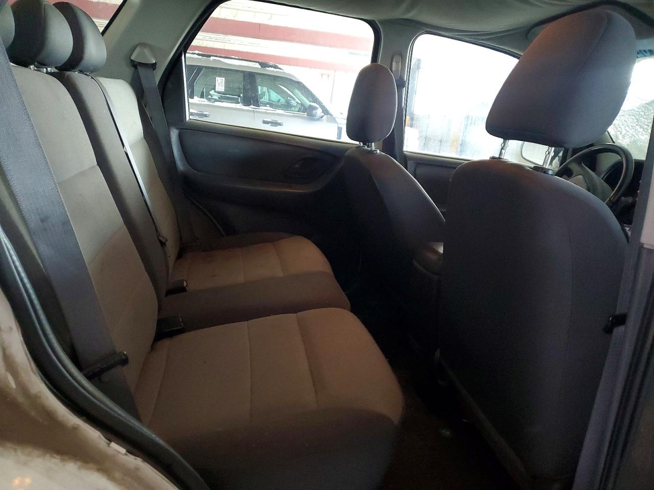 2007 Ford Escape Xls White vin: 1FMCU02Z87KB67794