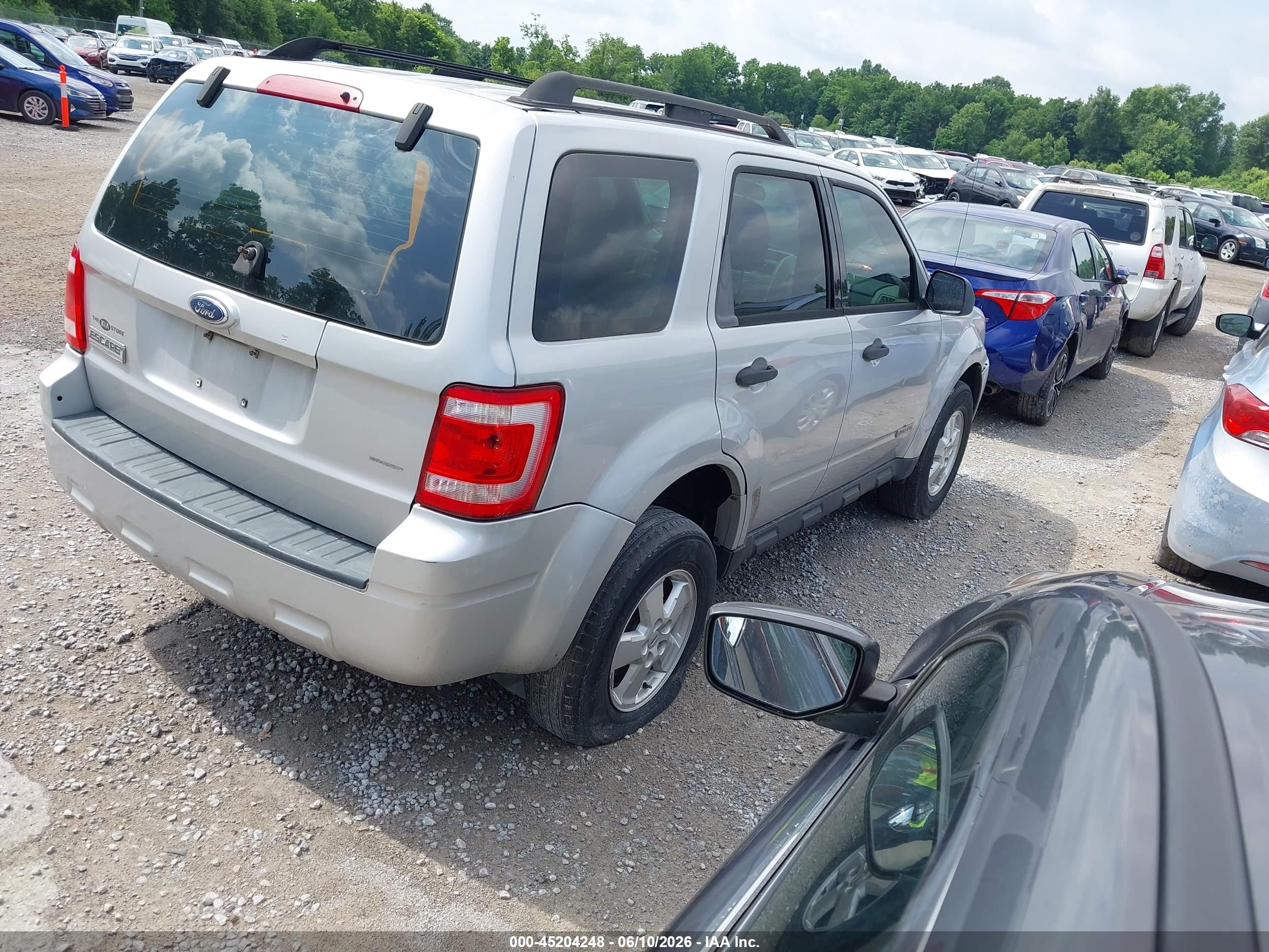2008 Ford Escape Xls/xls Manual Silver vin: 1FMCU02Z88KA34583