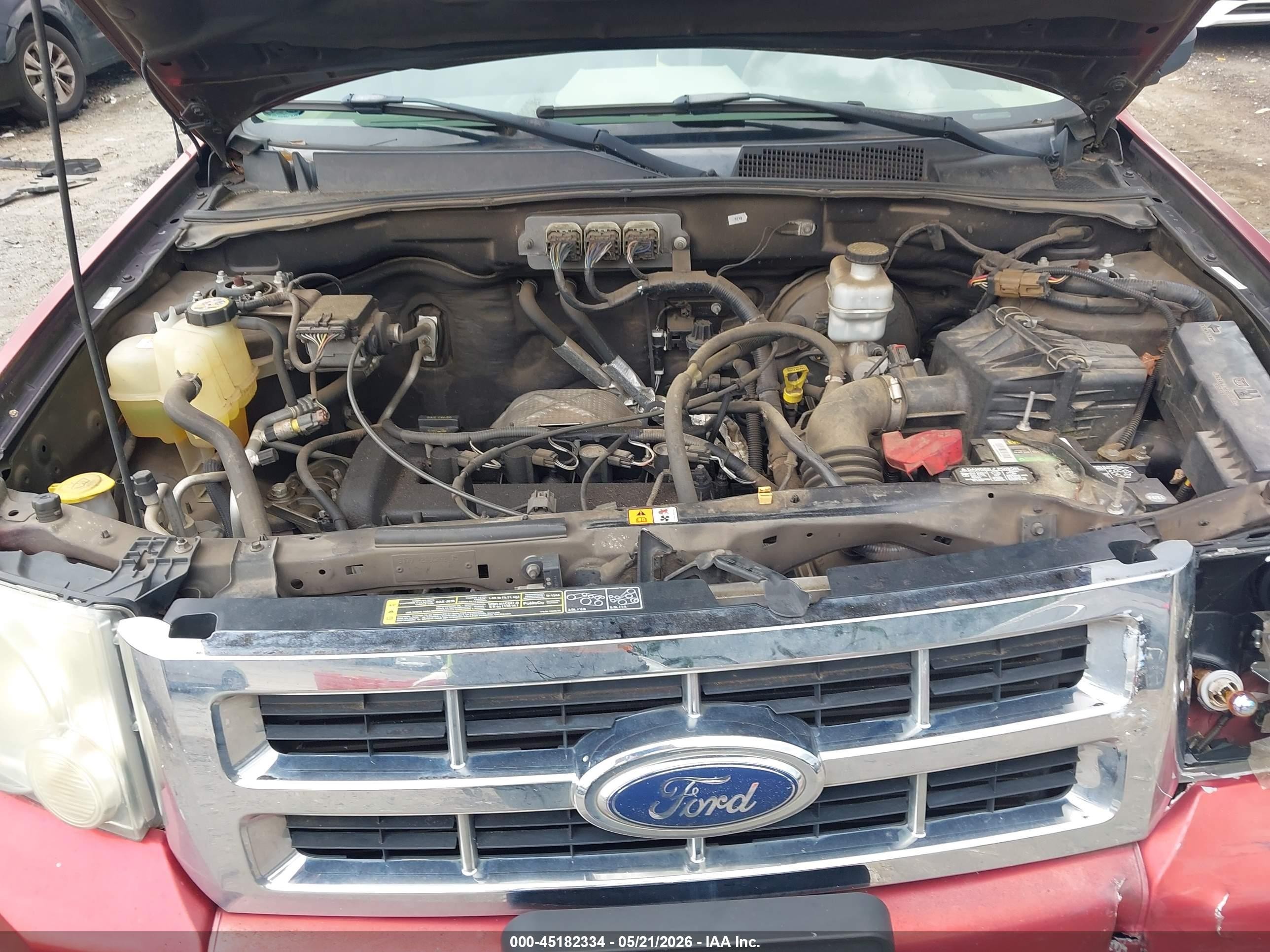 2008 Ford Escape Xls/xls Manual Red vin: 1FMCU02Z98KE22020