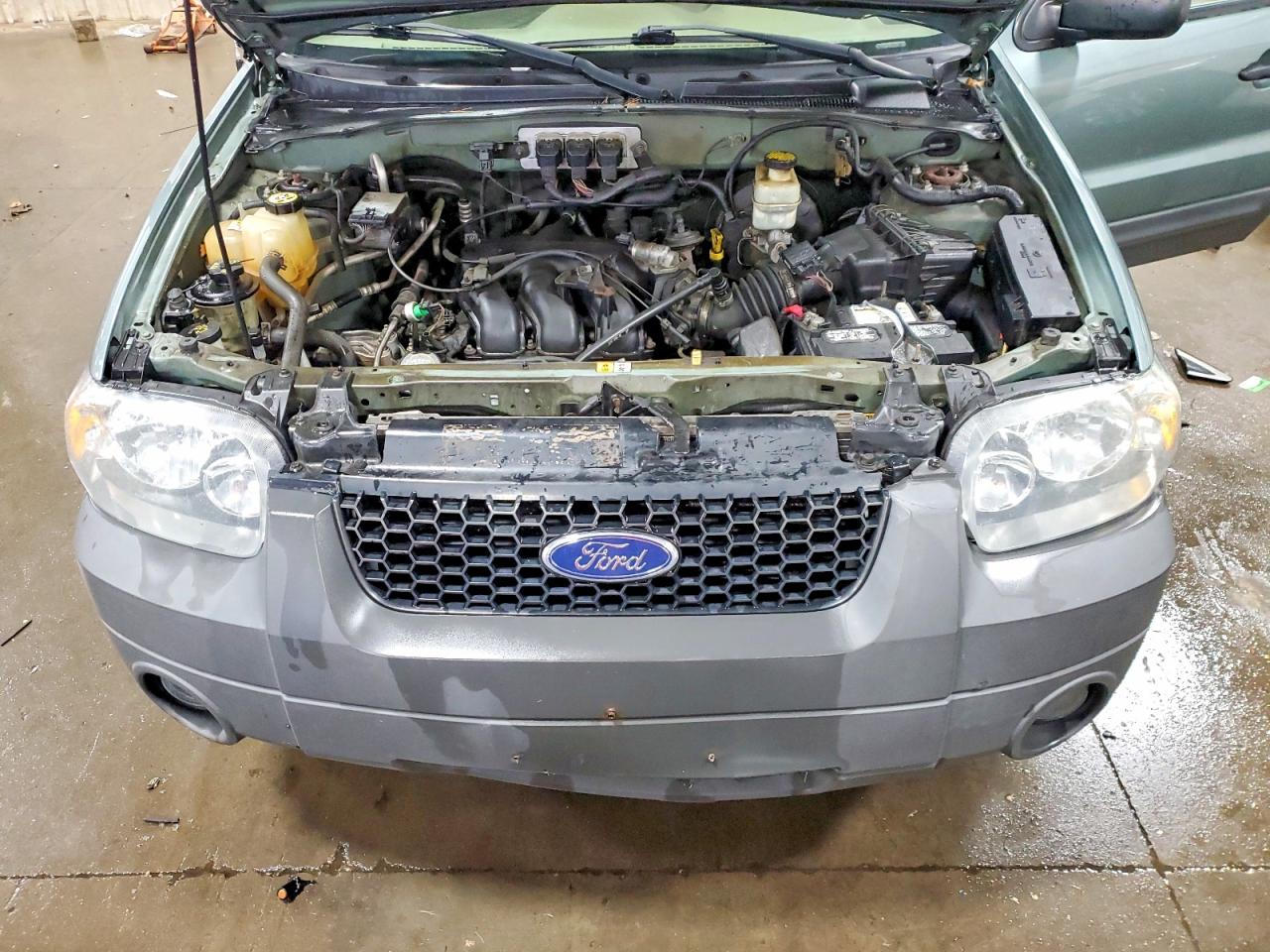 2005 Ford Escape Xlt Green vin: 1FMCU03105DA05829