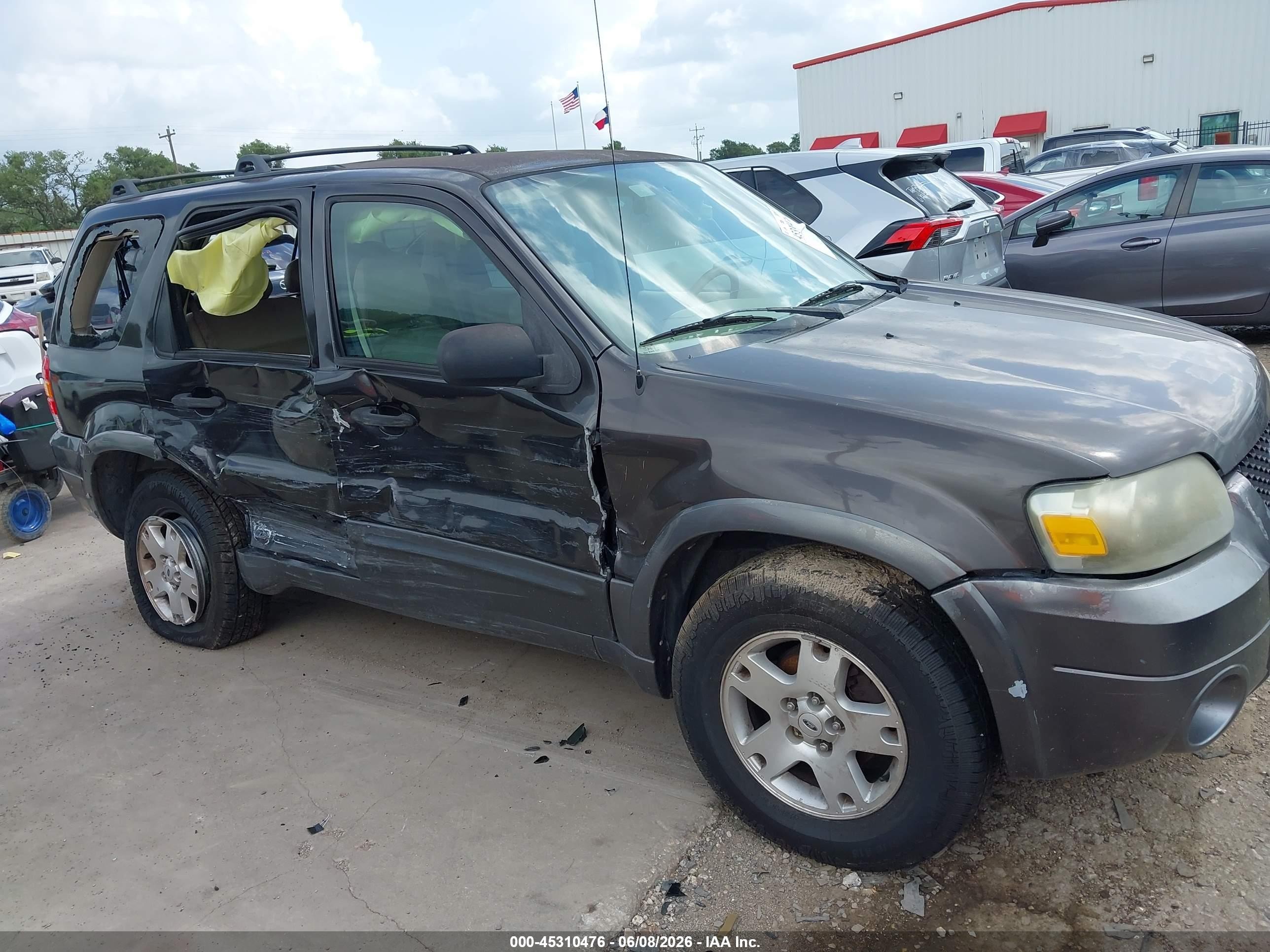 2006 Ford Escape   Gray vin: 1FMCU03106KB34117