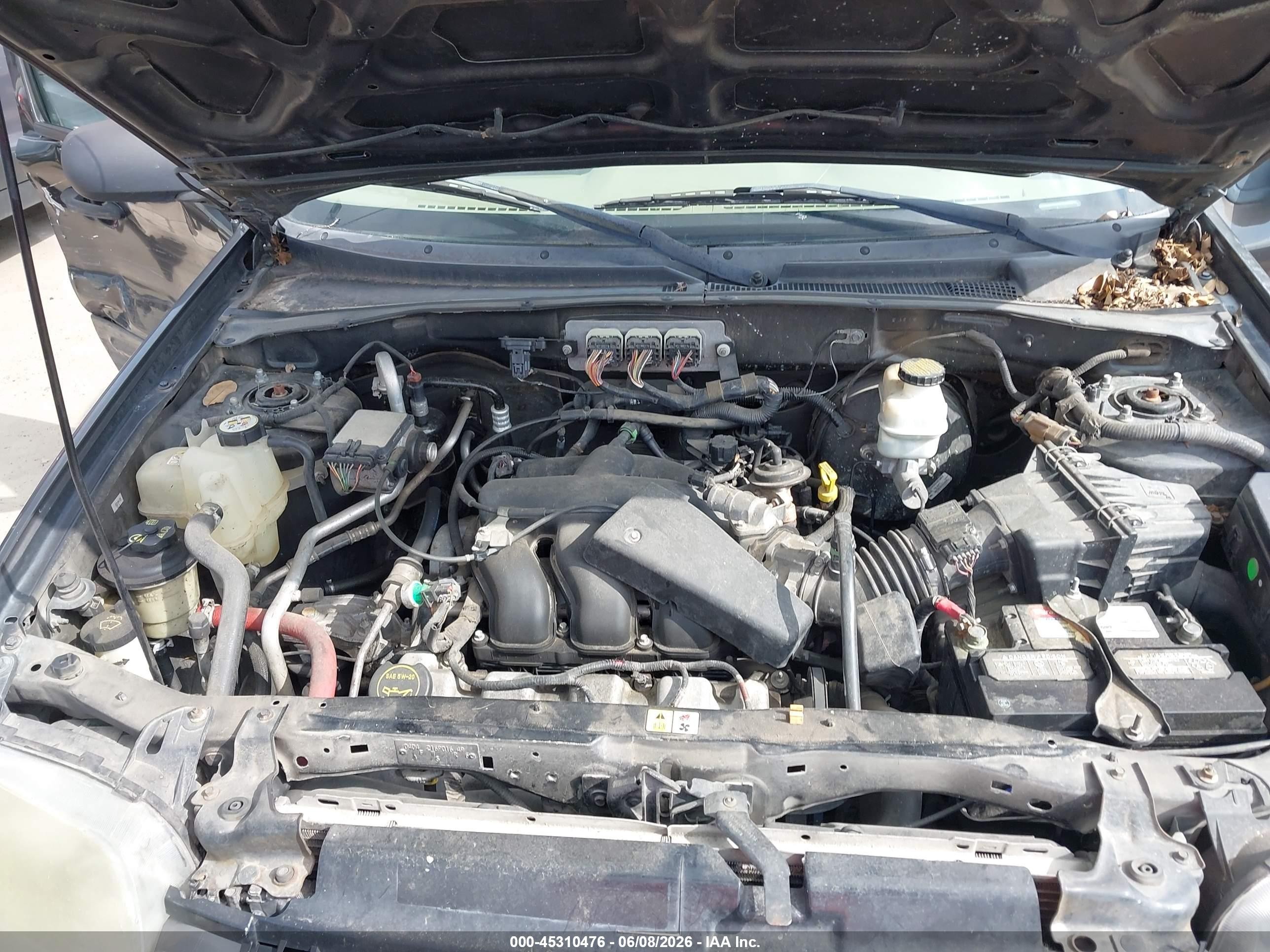 2006 Ford Escape   Gray vin: 1FMCU03106KB34117