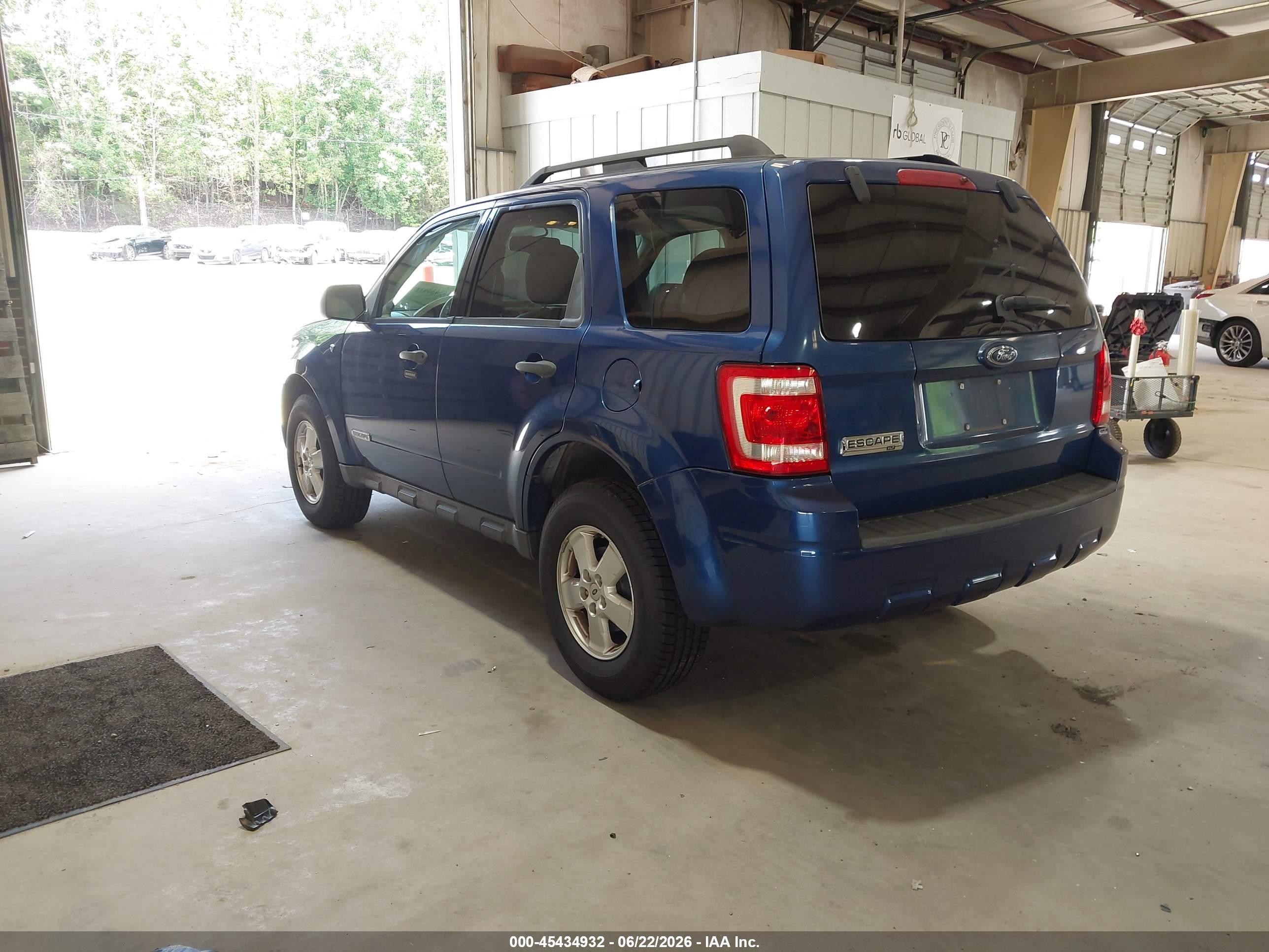2008 Ford Escape Xlt Blue vin: 1FMCU03108KA72673