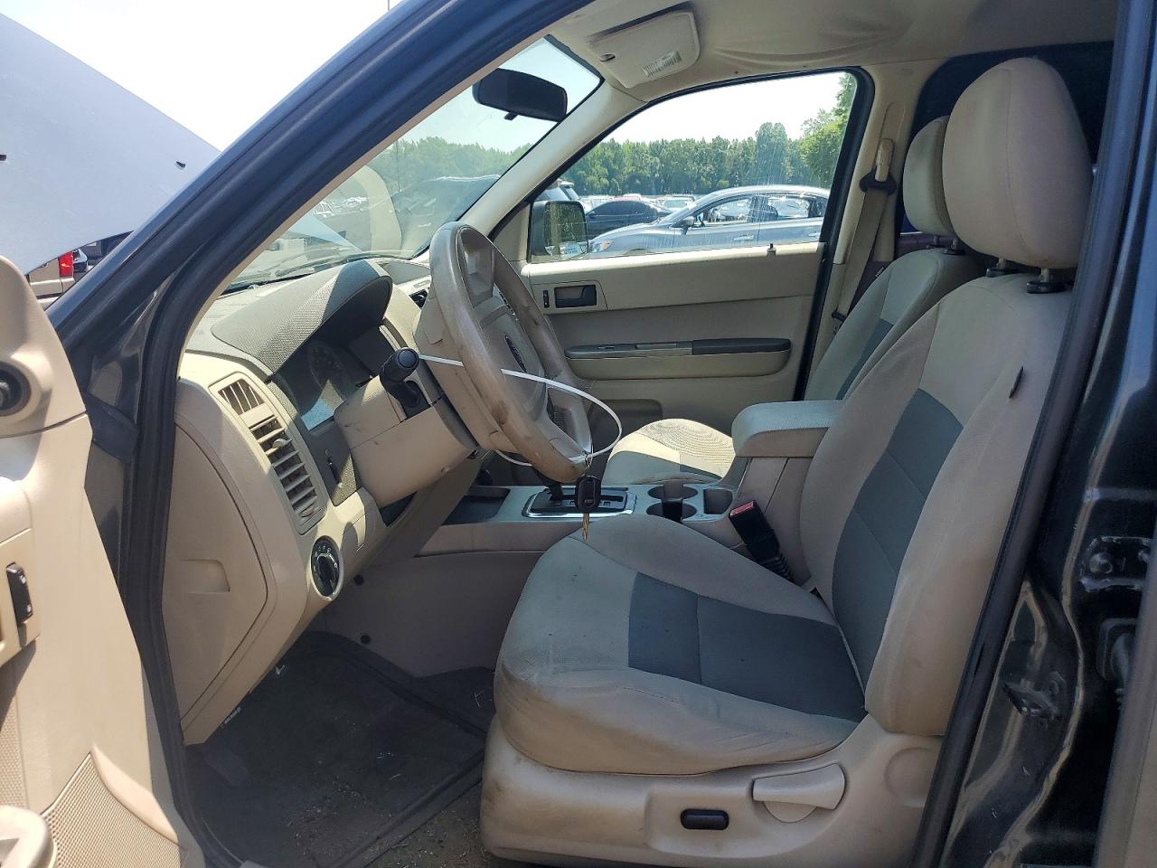 2008 Ford Escape Xlt Gray vin: 1FMCU03108KC18425