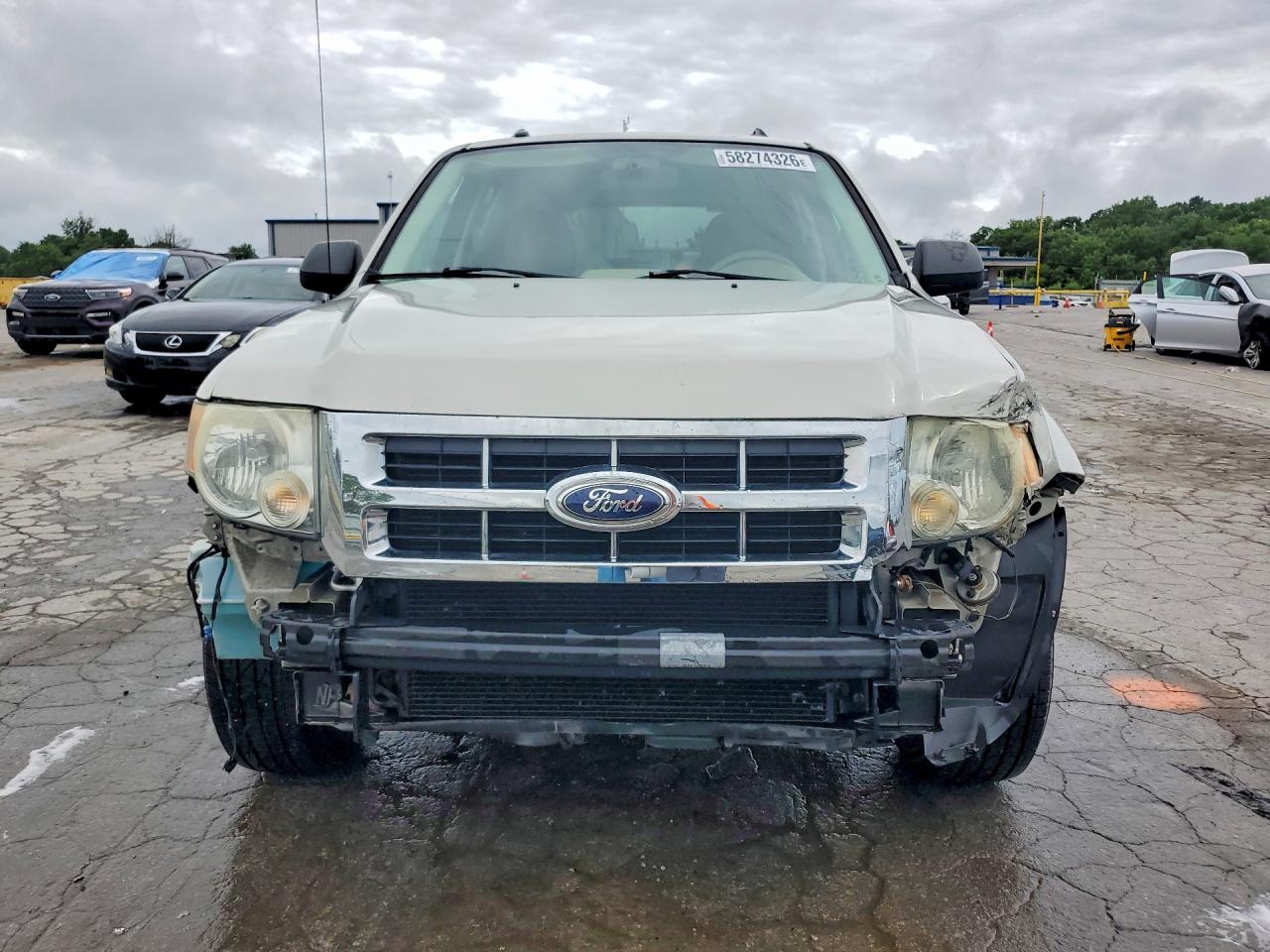 2008 Ford Escape Xlt Beige vin: 1FMCU03108KD85562