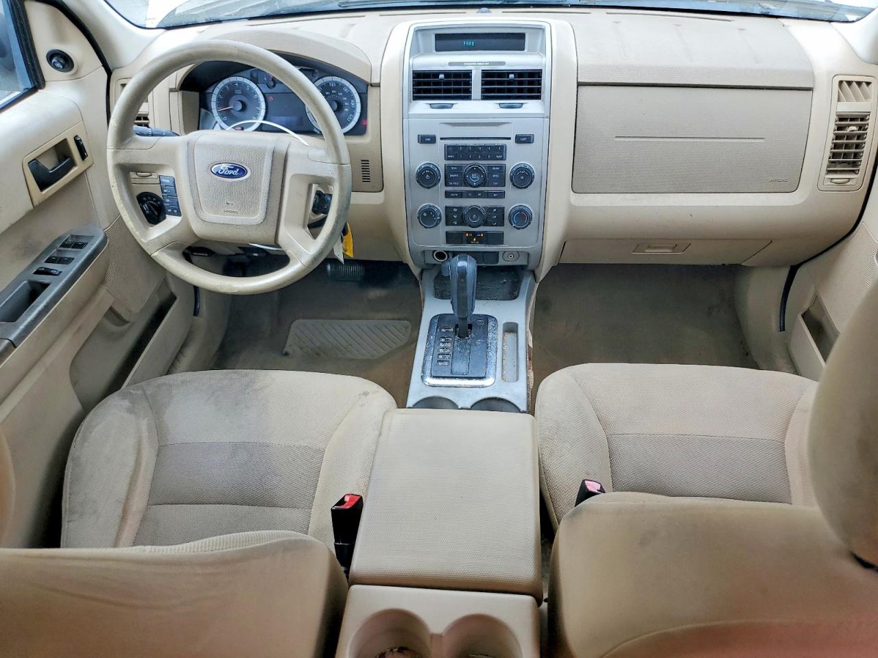 2008 Ford Escape Xlt Beige vin: 1FMCU03108KD85562
