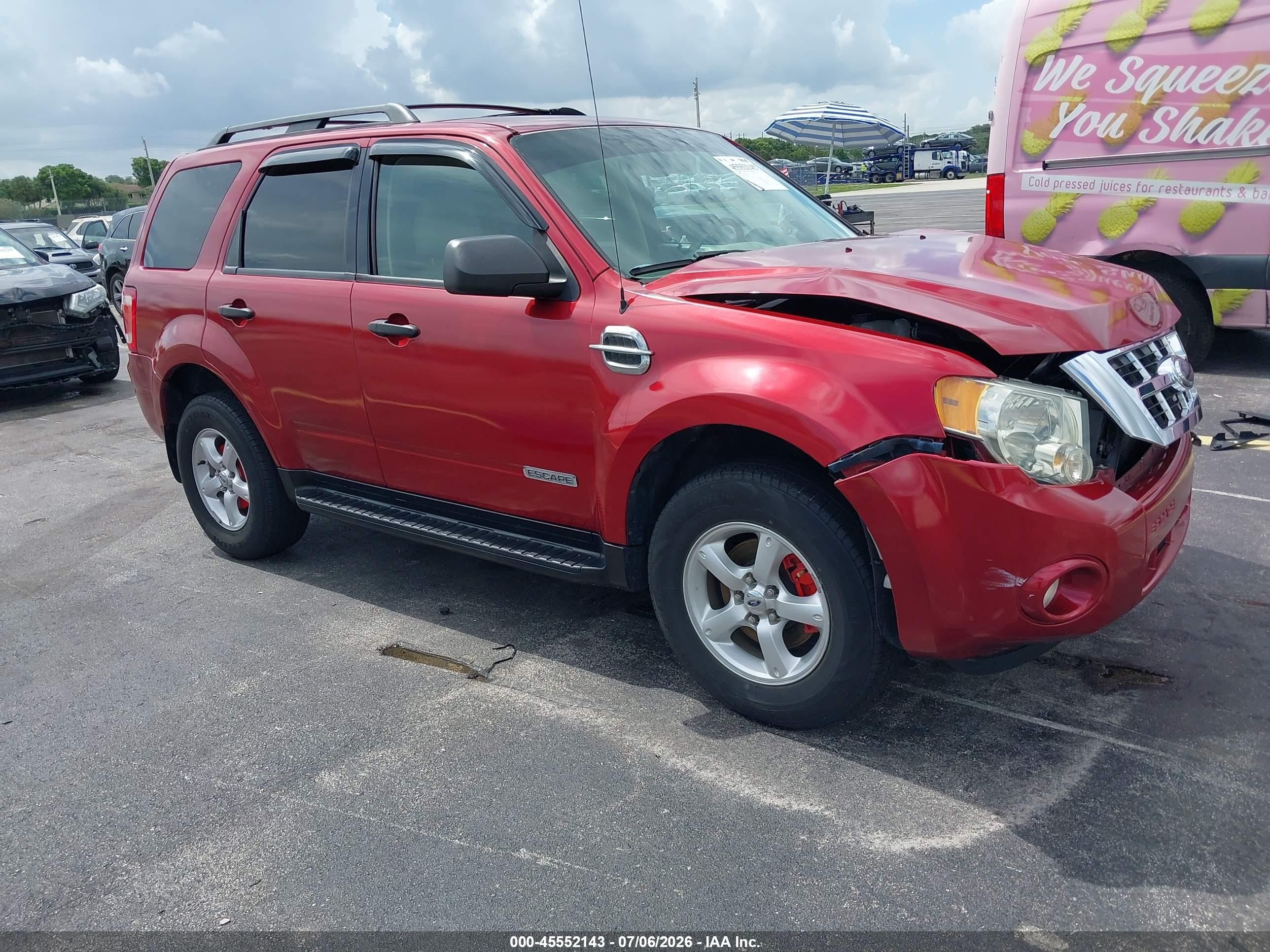 2008 Ford Escape Xlt Red vin: 1FMCU03108KE76248