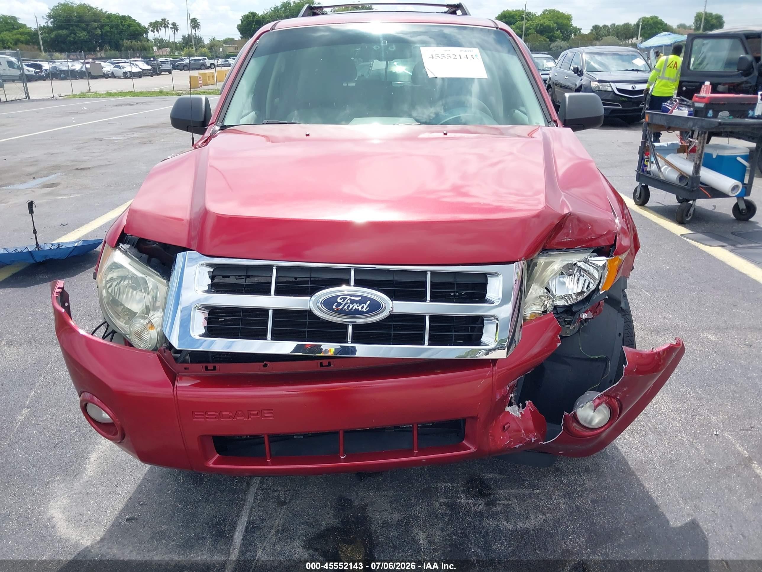 2008 Ford Escape Xlt Red vin: 1FMCU03108KE76248