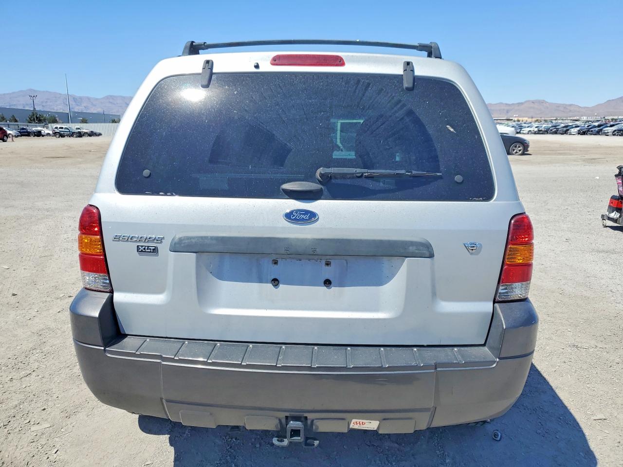 2006 Ford Escape Xlt Серебряный vin: 1FMCU03116KB09355