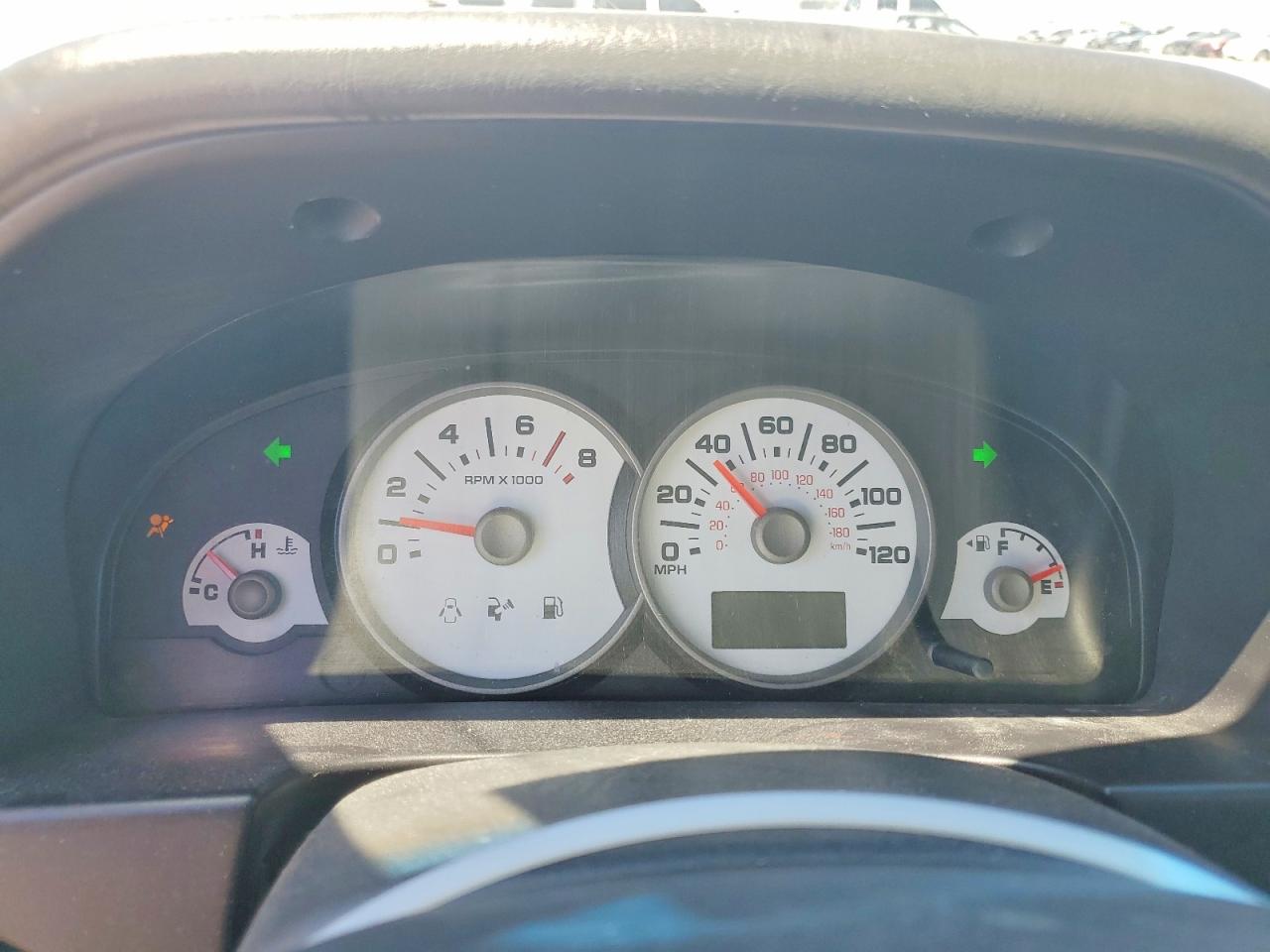 2006 Ford Escape Xlt Серебряный vin: 1FMCU03116KB09355