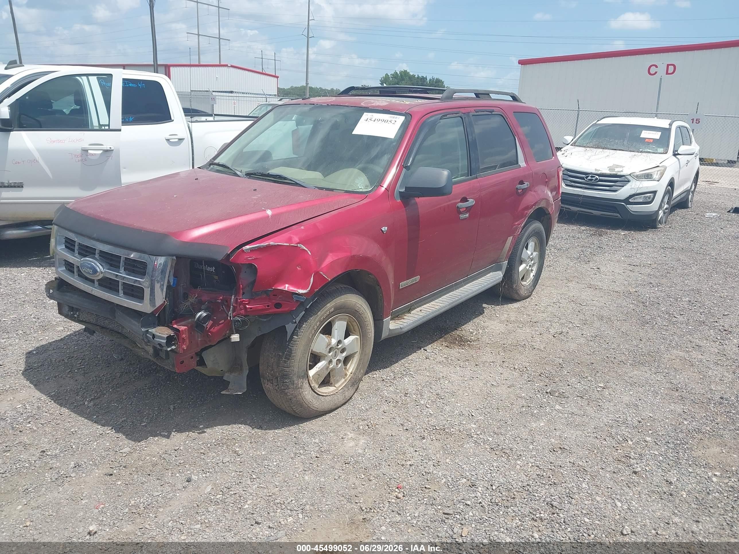 2008 Ford Escape Xlt Red vin: 1FMCU03118KA95413