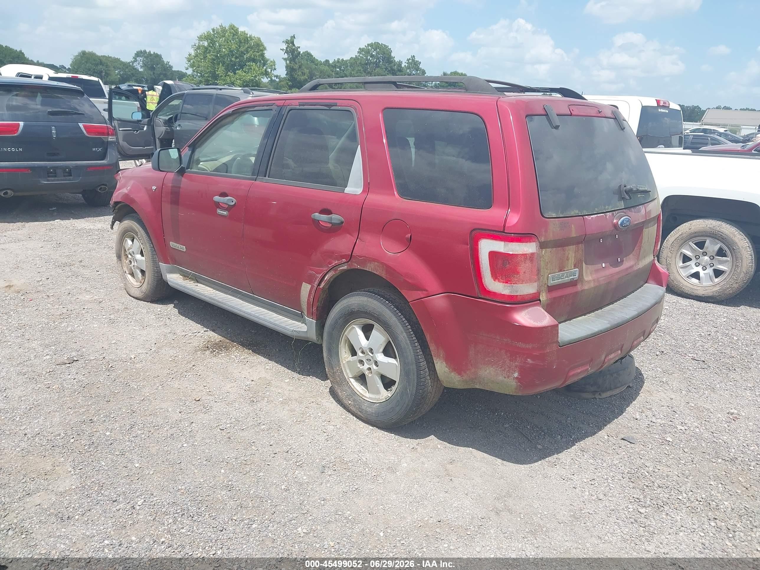 2008 Ford Escape Xlt Red vin: 1FMCU03118KA95413