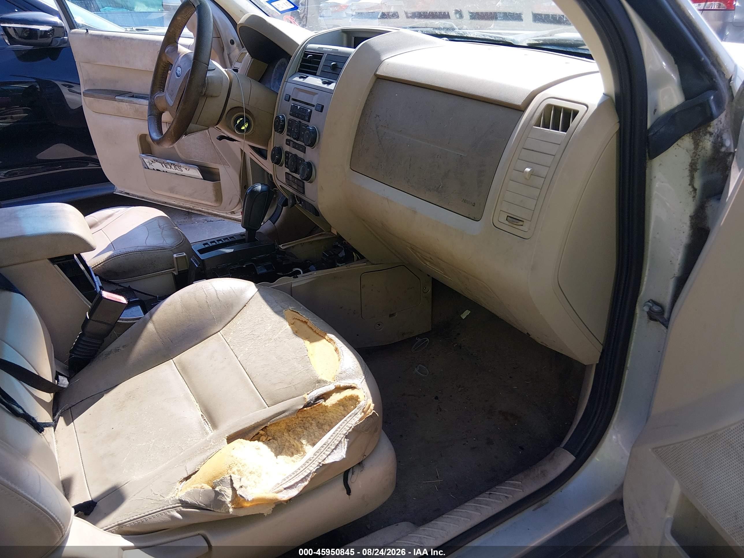 2008 Ford Escape Xlt Gray vin: 1FMCU03118KC00807