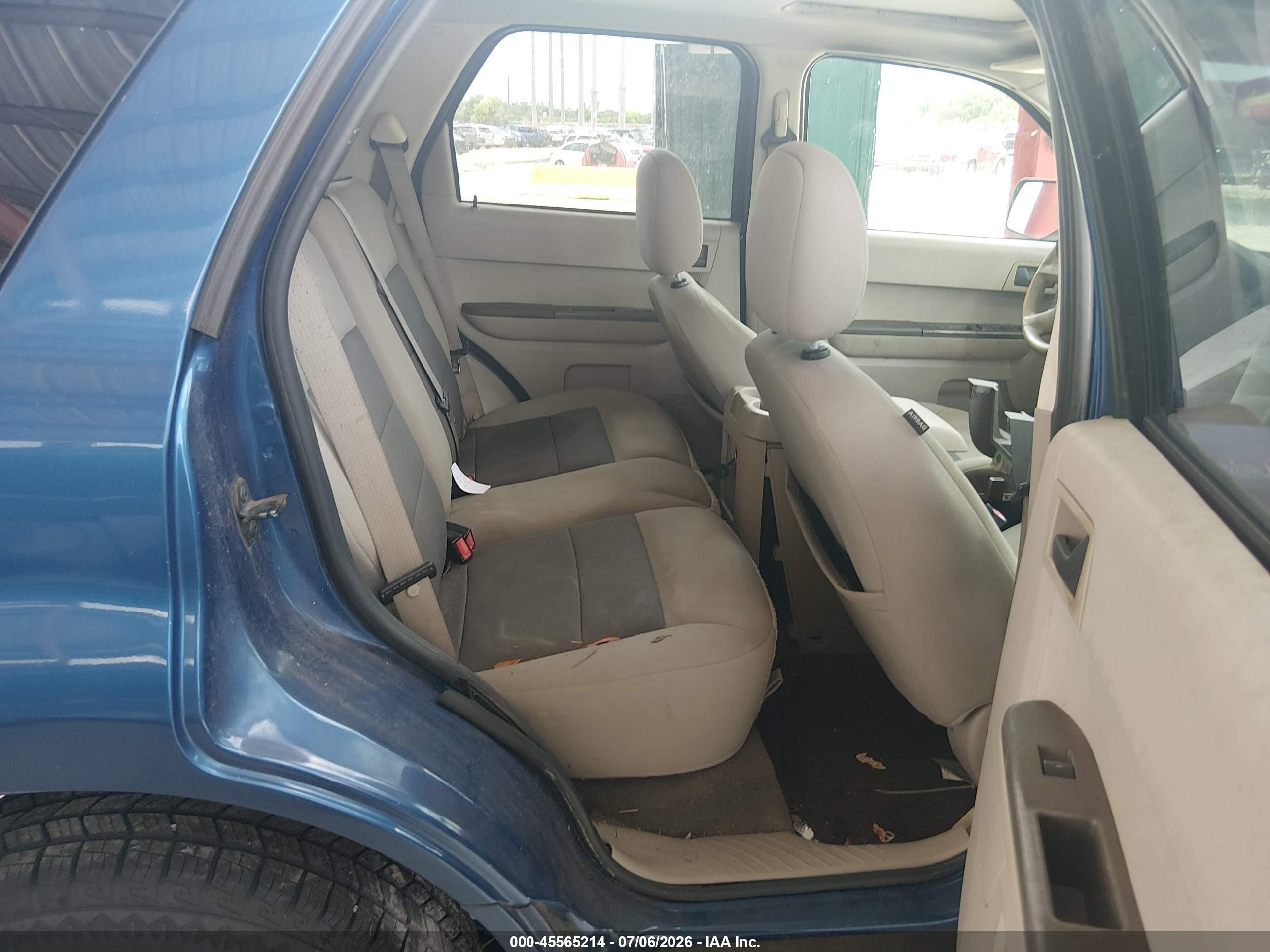 2008 Ford Escape Xlt Blue vin: 1FMCU03118KE30749