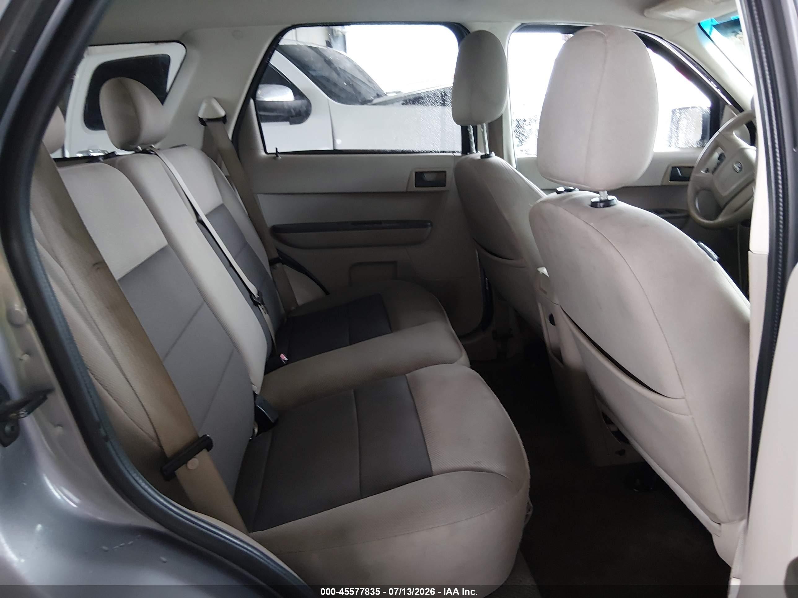 2008 Ford Escape Xlt Gray vin: 1FMCU03118KE76744