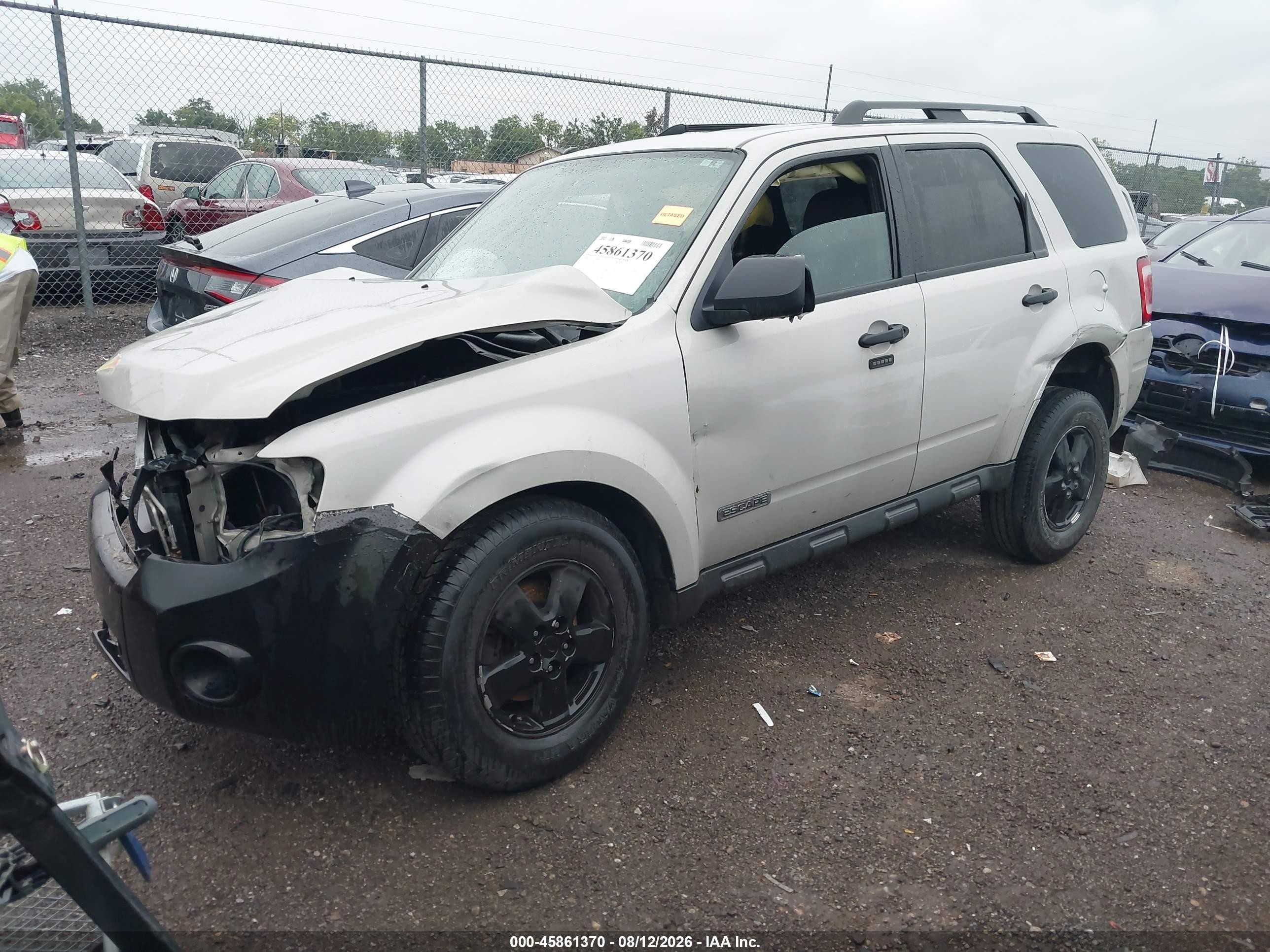 2008 Ford Escape Xlt Белый vin: 1FMCU03118KE78252