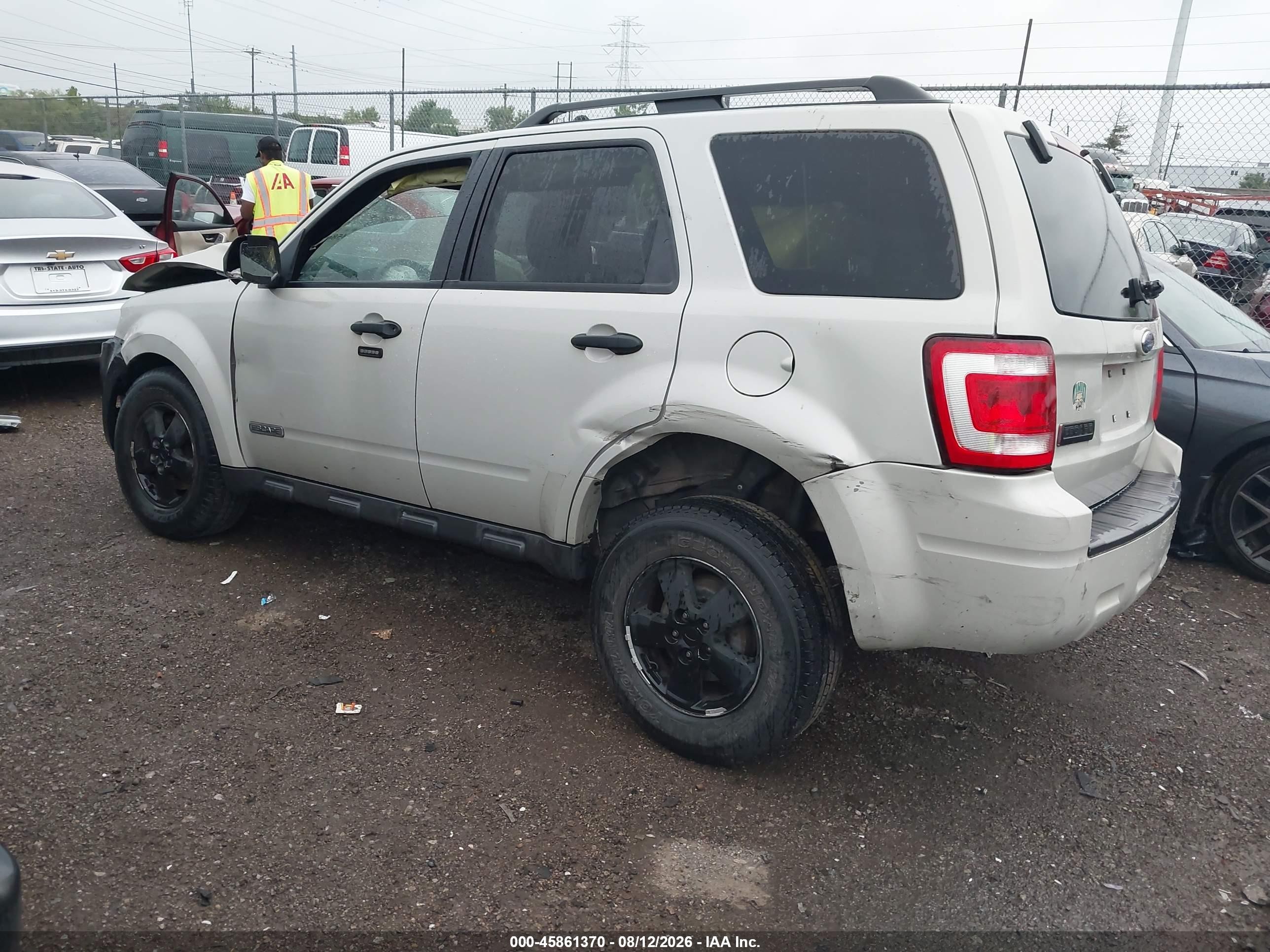 2008 Ford Escape Xlt Белый vin: 1FMCU03118KE78252