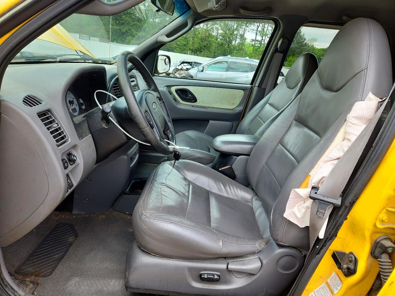 2001 Ford Escape Xlt Yellow vin: 1FMCU03121KB70626