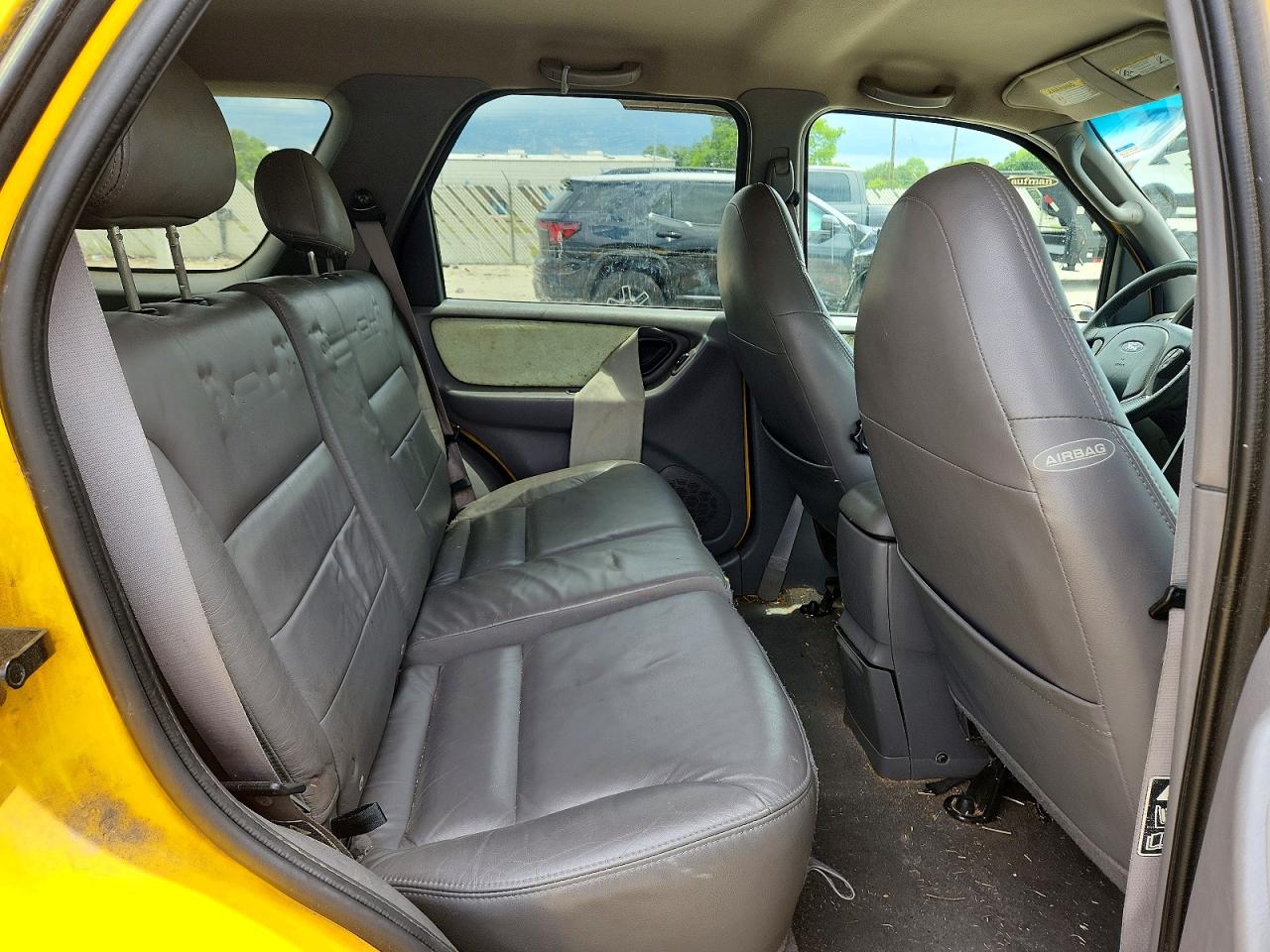 2001 Ford Escape Xlt Yellow vin: 1FMCU03121KB70626