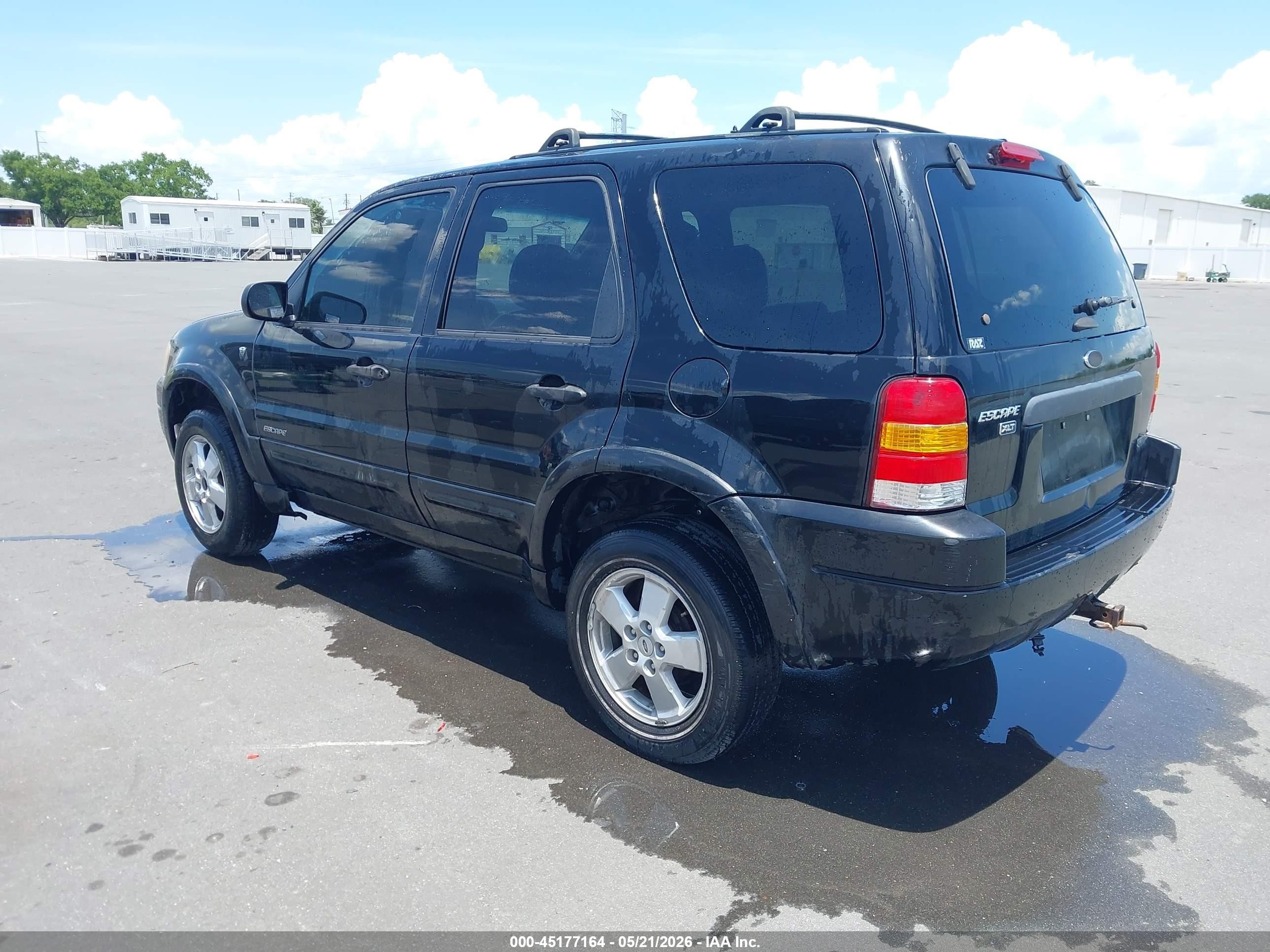 2002 Ford Escape Xlt Black vin: 1FMCU03122KD83092