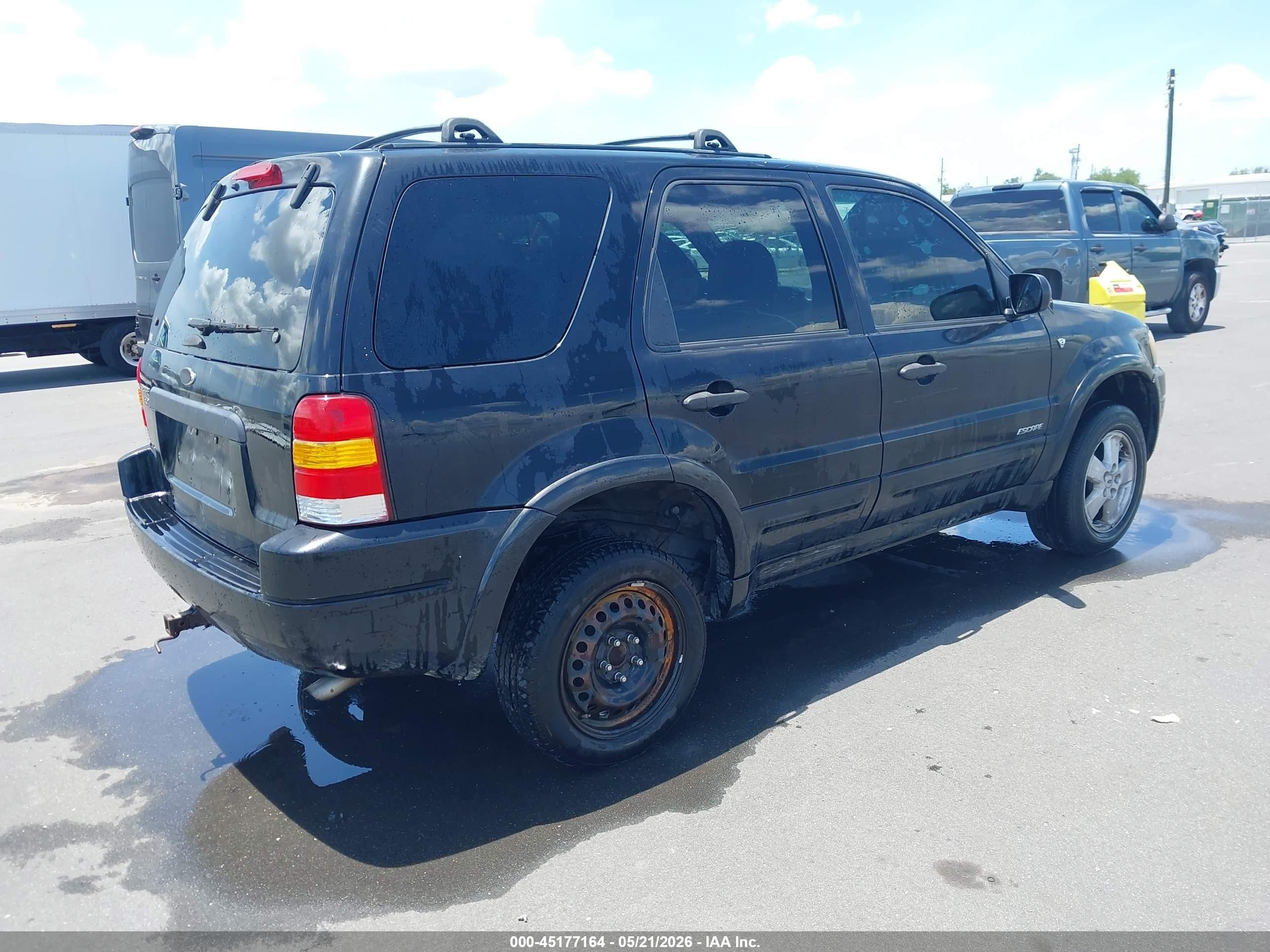 2002 Ford Escape Xlt Black vin: 1FMCU03122KD83092