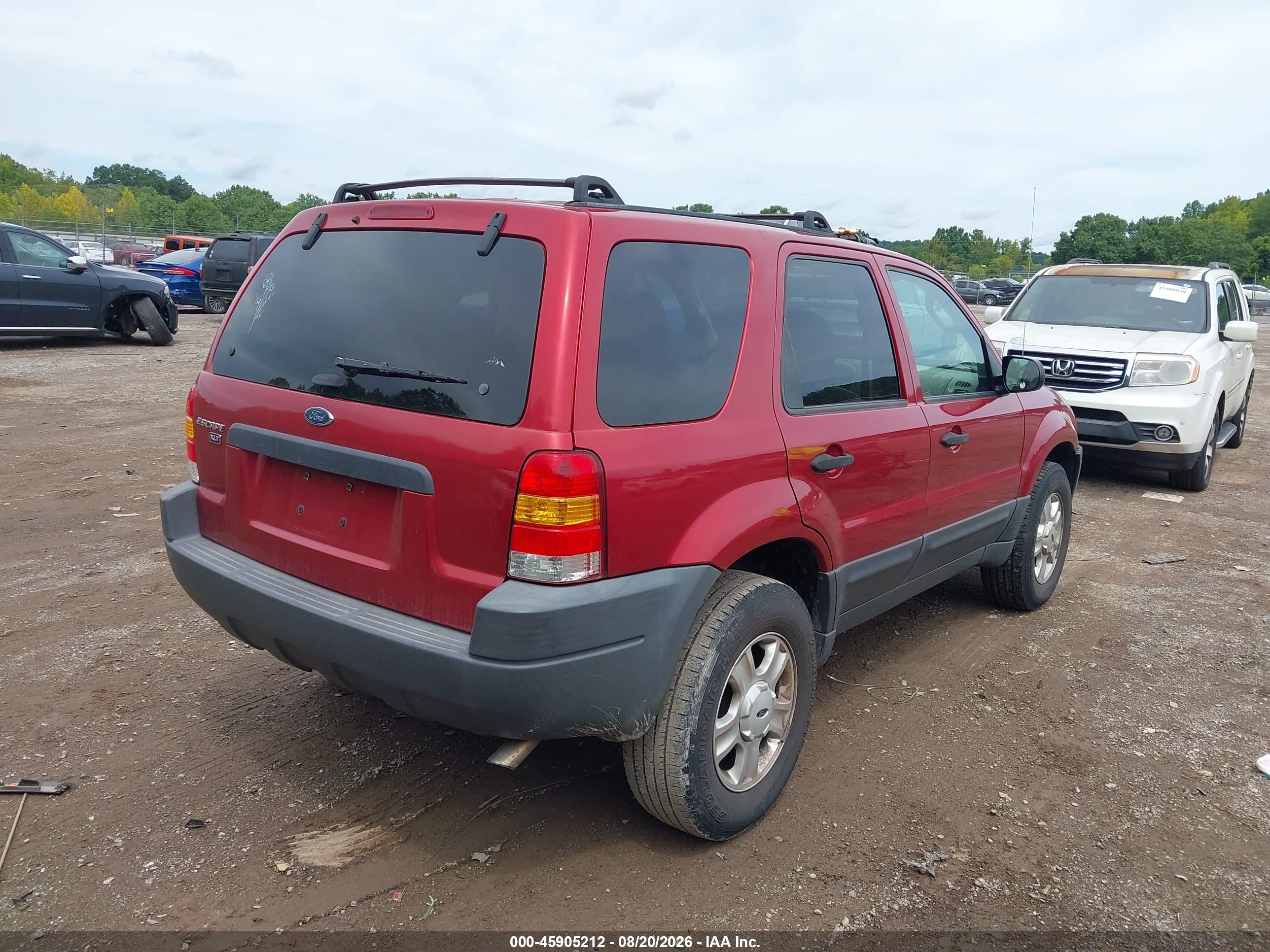 2004 Ford Escape Xlt Red vin: 1FMCU03124DA24283