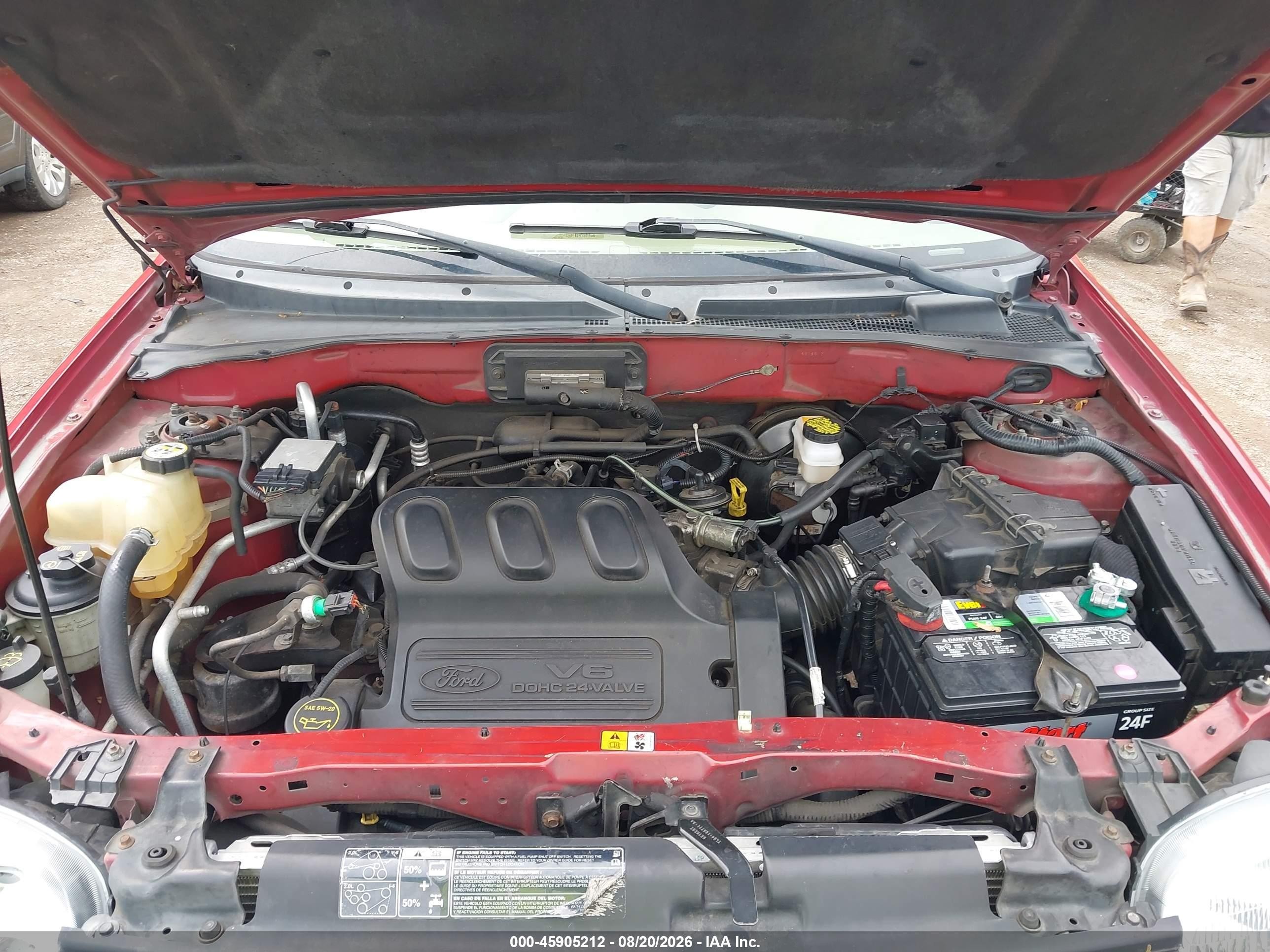 2004 Ford Escape Xlt Red vin: 1FMCU03124DA24283