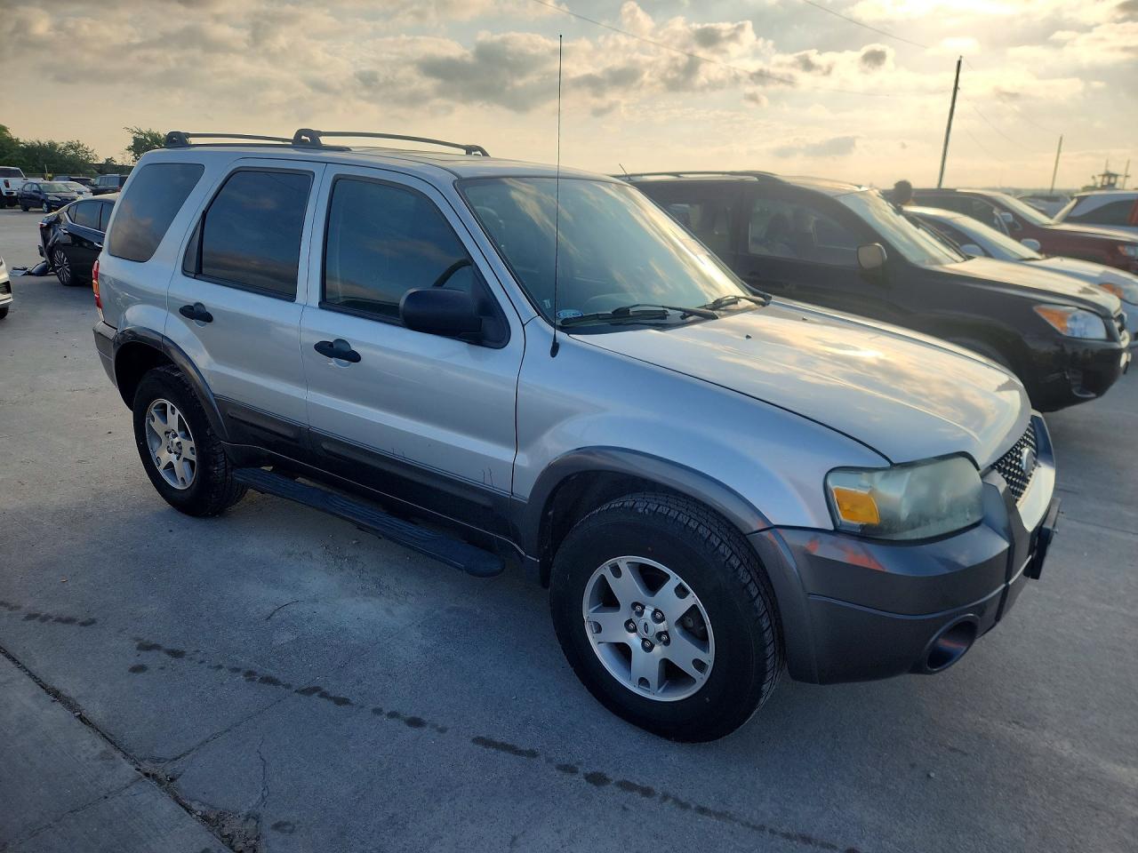 2005 Ford Escape Xlt Silver vin: 1FMCU03125KB33422