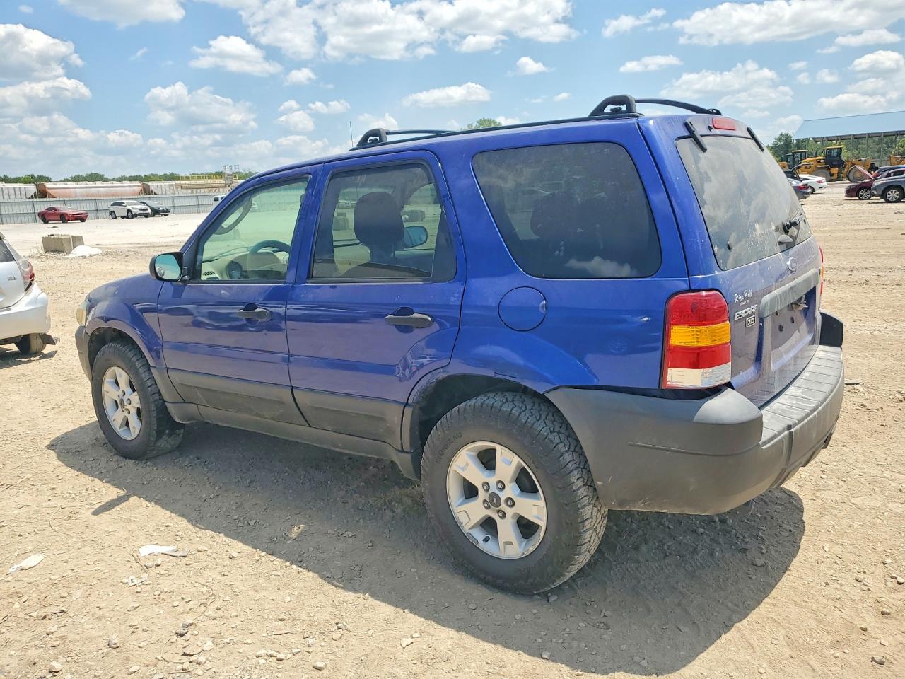 2006 Ford Escape Xlt Синий vin: 1FMCU03126KC14857