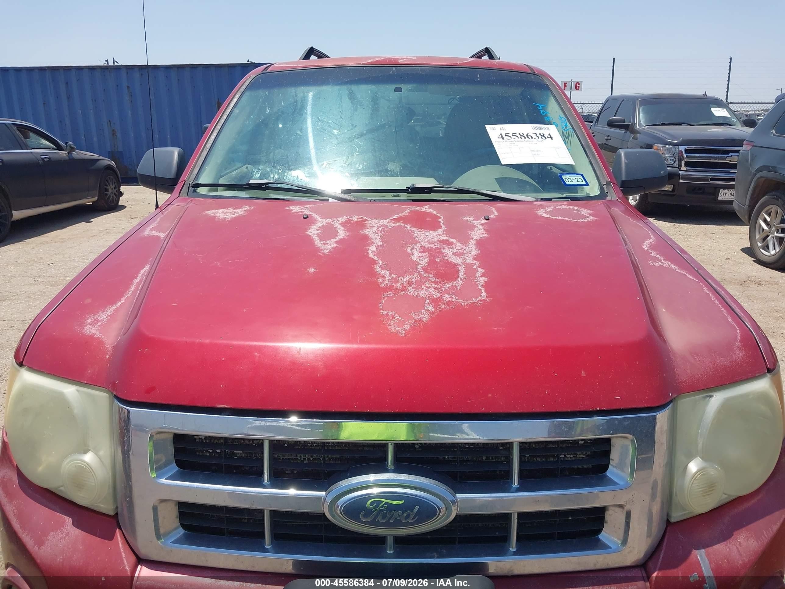 2008 Ford Escape Xlt Maroon vin: 1FMCU03128KA44308