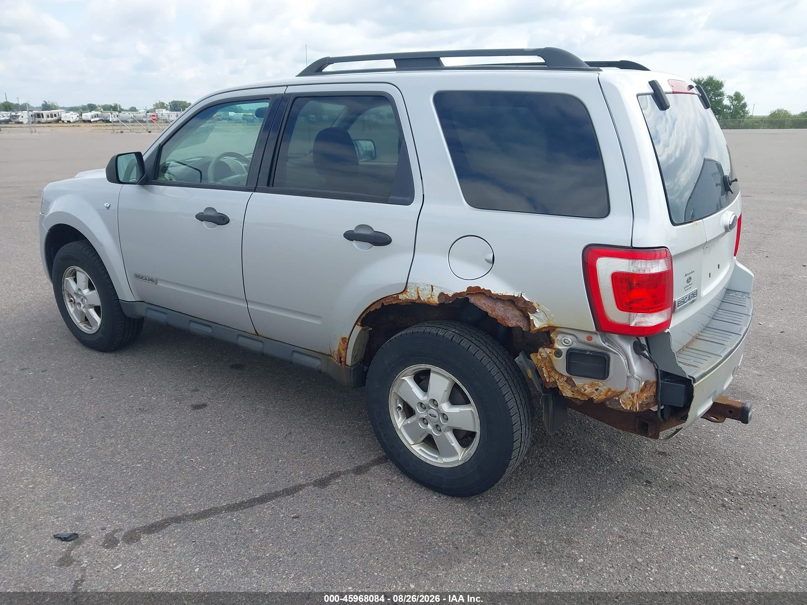 2008 Ford Escape Xlt Серебряный vin: 1FMCU03128KB49530