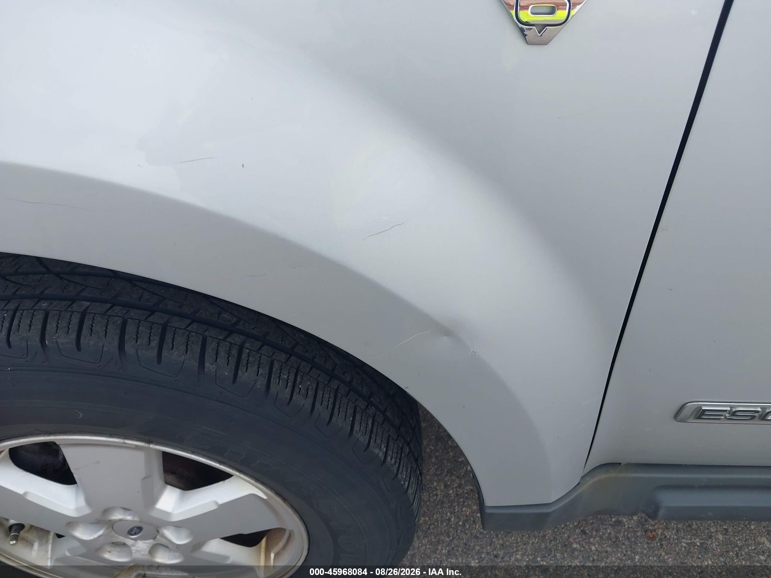 2008 Ford Escape Xlt Серебряный vin: 1FMCU03128KB49530