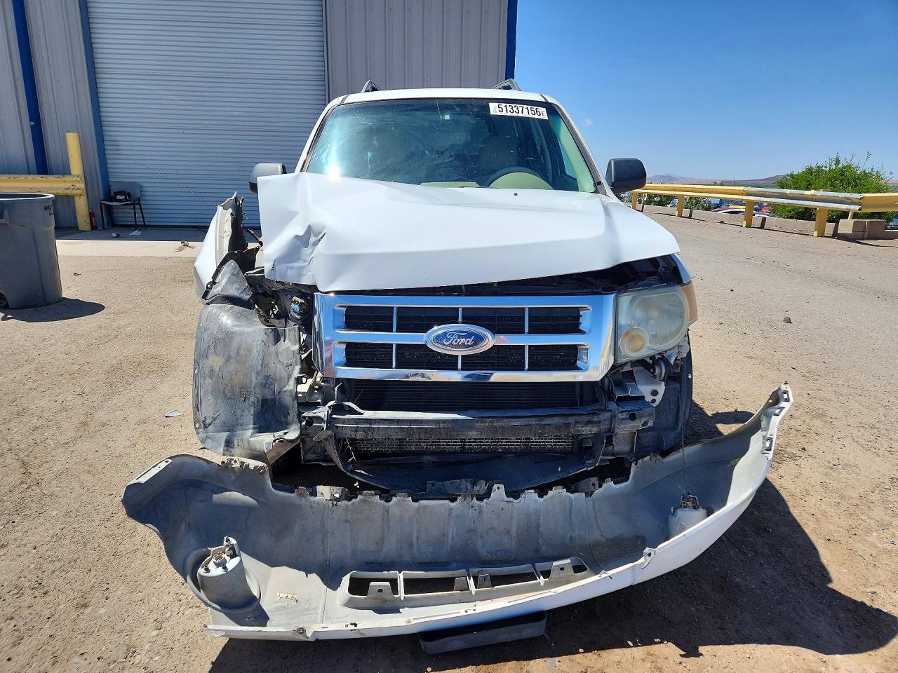 2008 Ford Escape Xlt Белый vin: 1FMCU03128KC08236