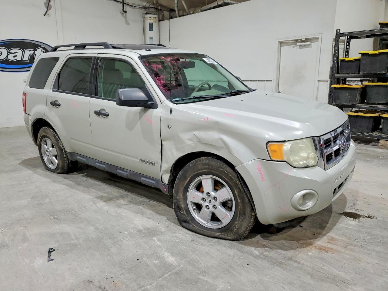 2008 Ford Escape Xlt White vin: 1FMCU03128KE62044