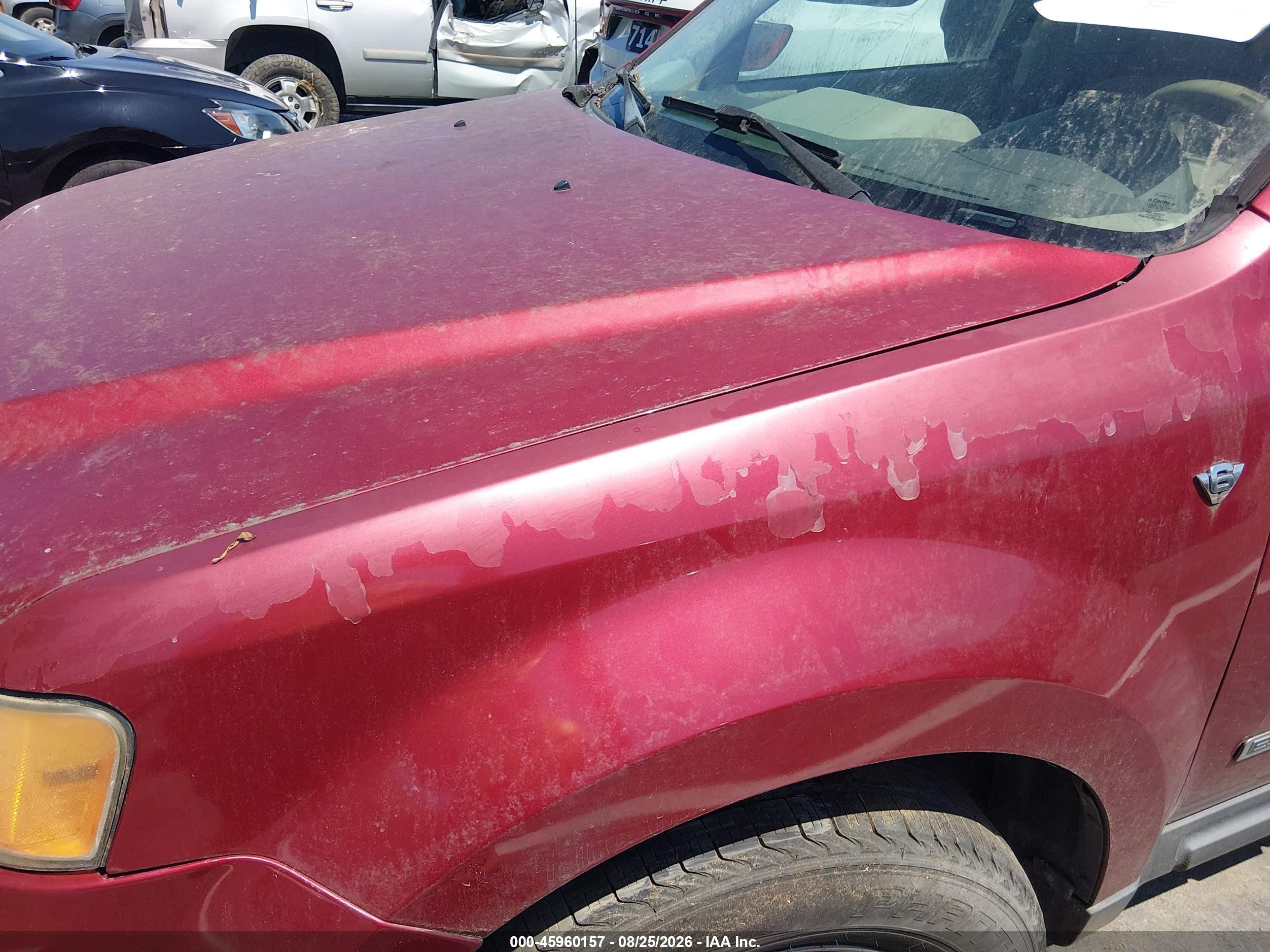 2008 Ford Escape Xlt Красный vin: 1FMCU03128KE78373