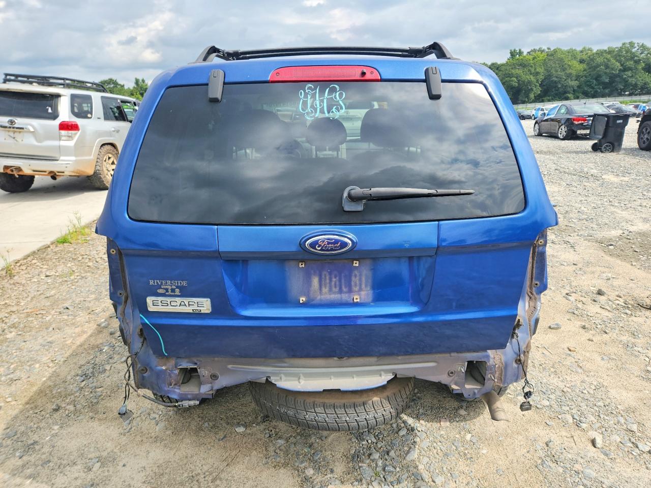 2008 Ford Escape Xlt Blue vin: 1FMCU03138KB27777