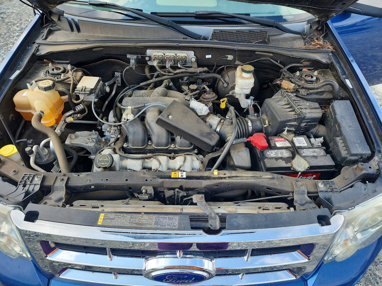 2008 Ford Escape Xlt Blue vin: 1FMCU03138KB27777