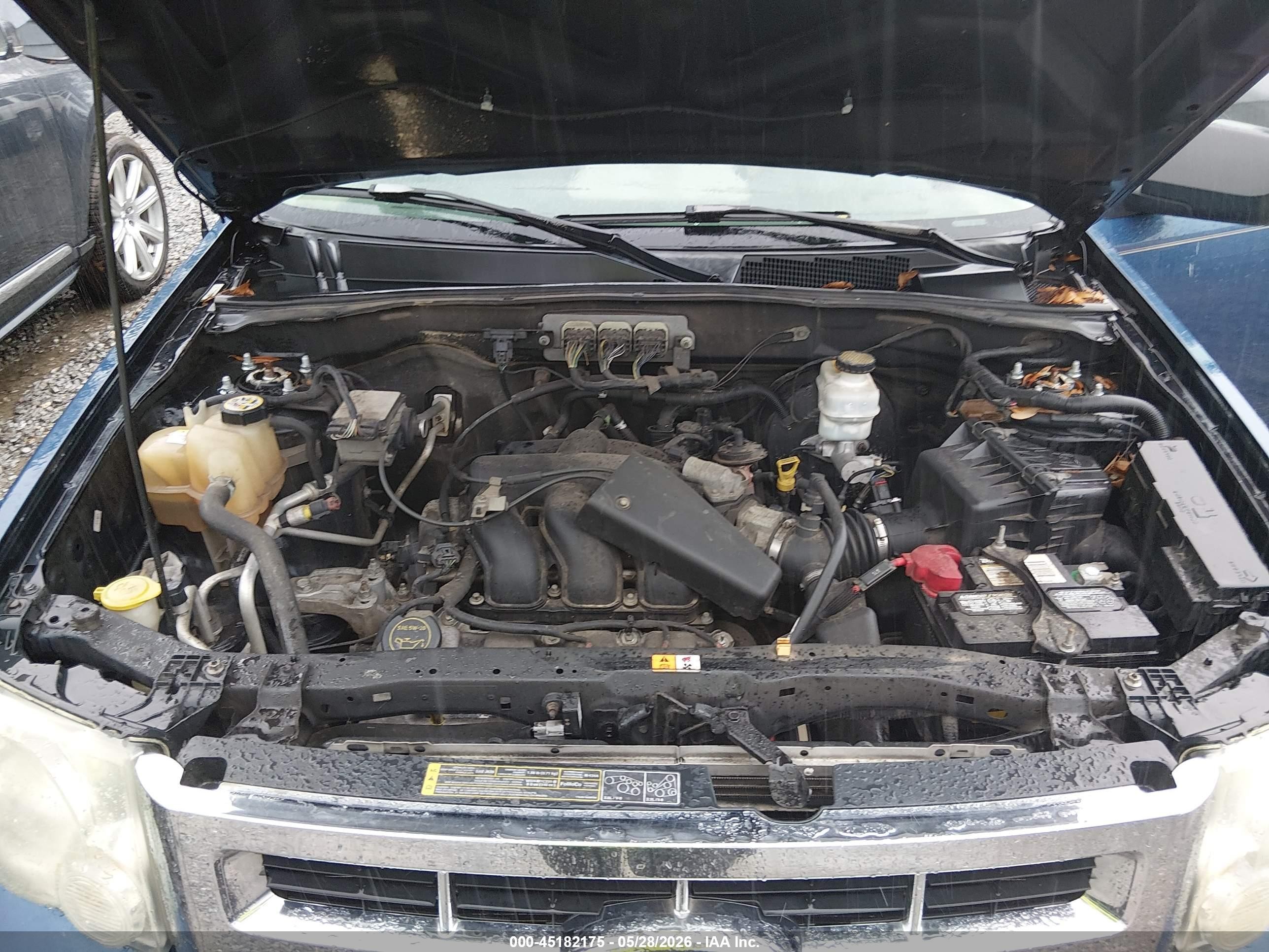 2008 Ford Escape Xlt Синий vin: 1FMCU03138KB34308