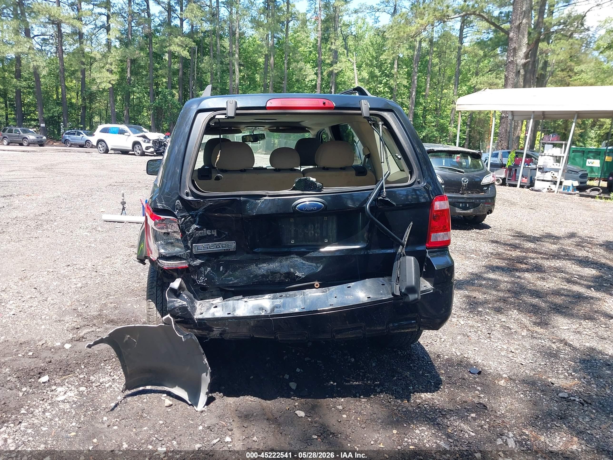 2008 Ford Escape Xlt Черный vin: 1FMCU03138KD15182