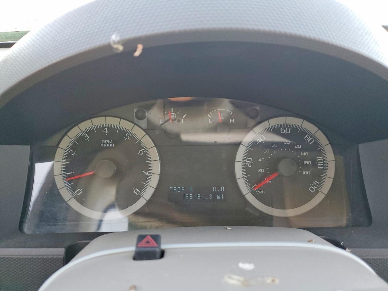 2008 Ford Escape Xlt Серебряный vin: 1FMCU03138KE30106